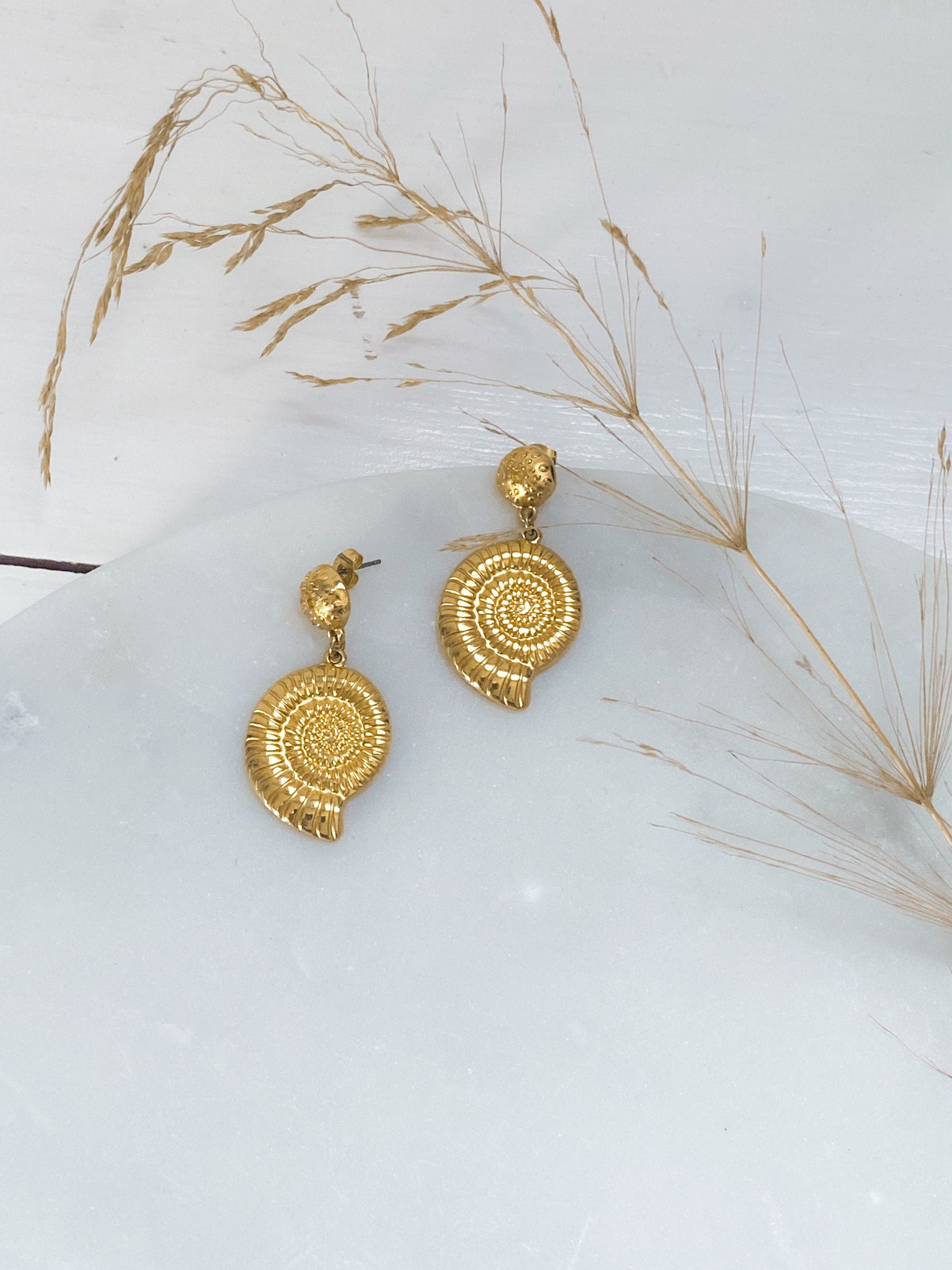 Gold Sea Shell Earrings, Mermaidcore Jewelry, Sea Urchin Summer Earrings, Mermaids Jewelry, Birthday Gift, Gift for Her, KAILANI