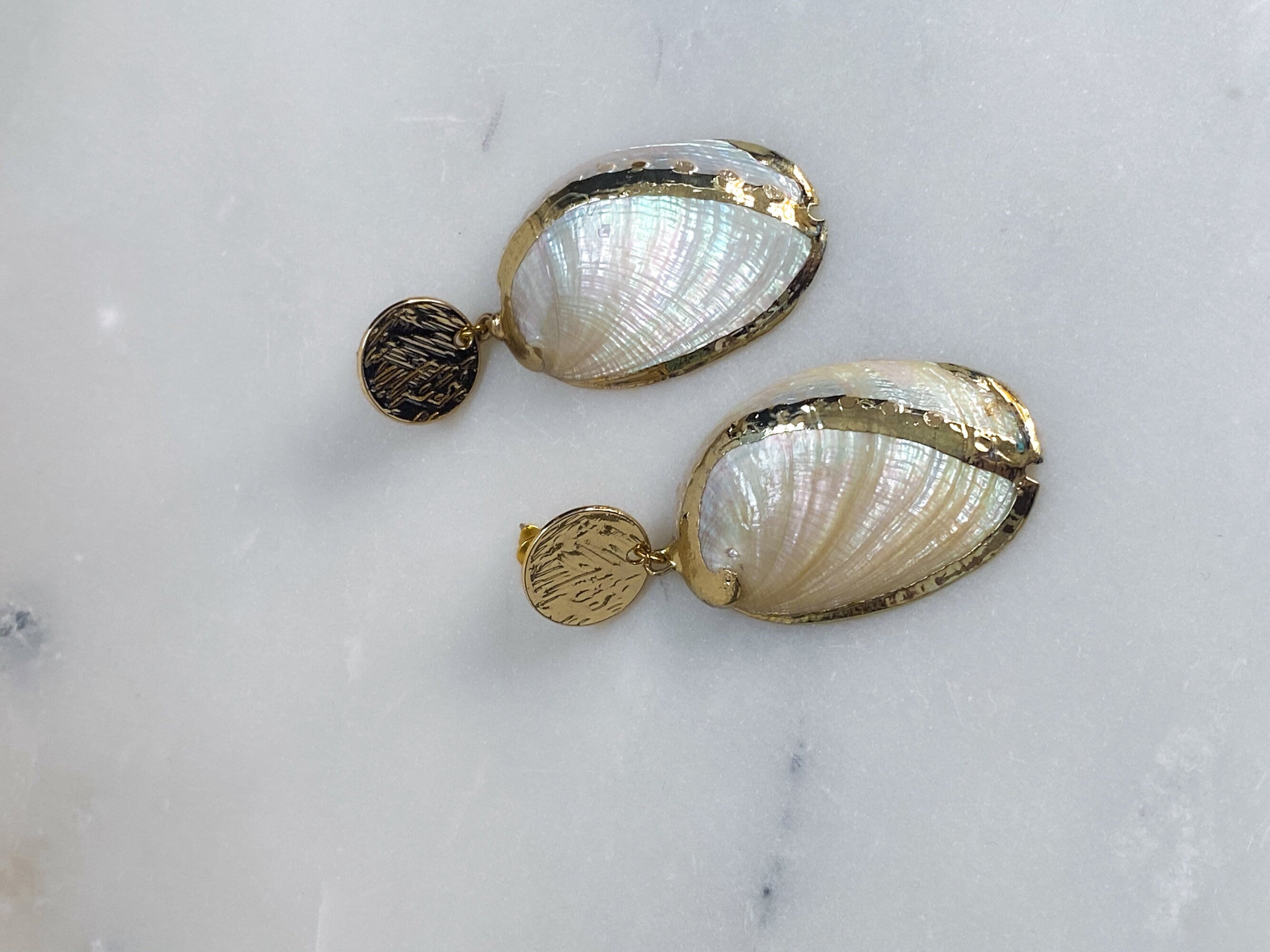 Siren core Aesthetic Jewelry, Natural Sea Shell Gold stud Earrings, Summer Festive Earrings, Little Mermaids Jewelry, Gift for Her, CIAN