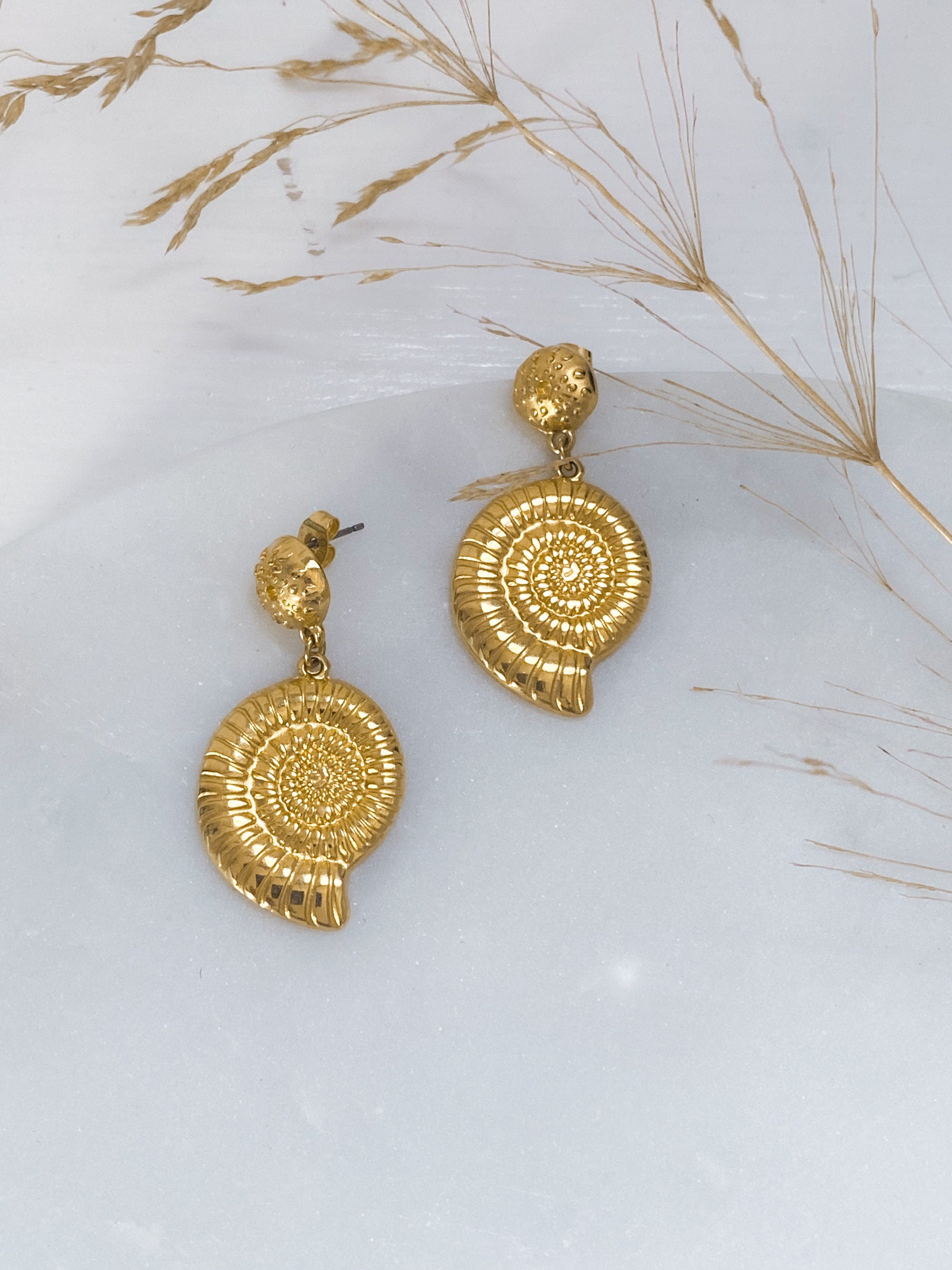 Gold Sea Shell Earrings, Mermaidcore Jewelry, Sea Urchin Summer Earrings, Mermaids Jewelry, Birthday Gift, Gift for Her, KAILANI