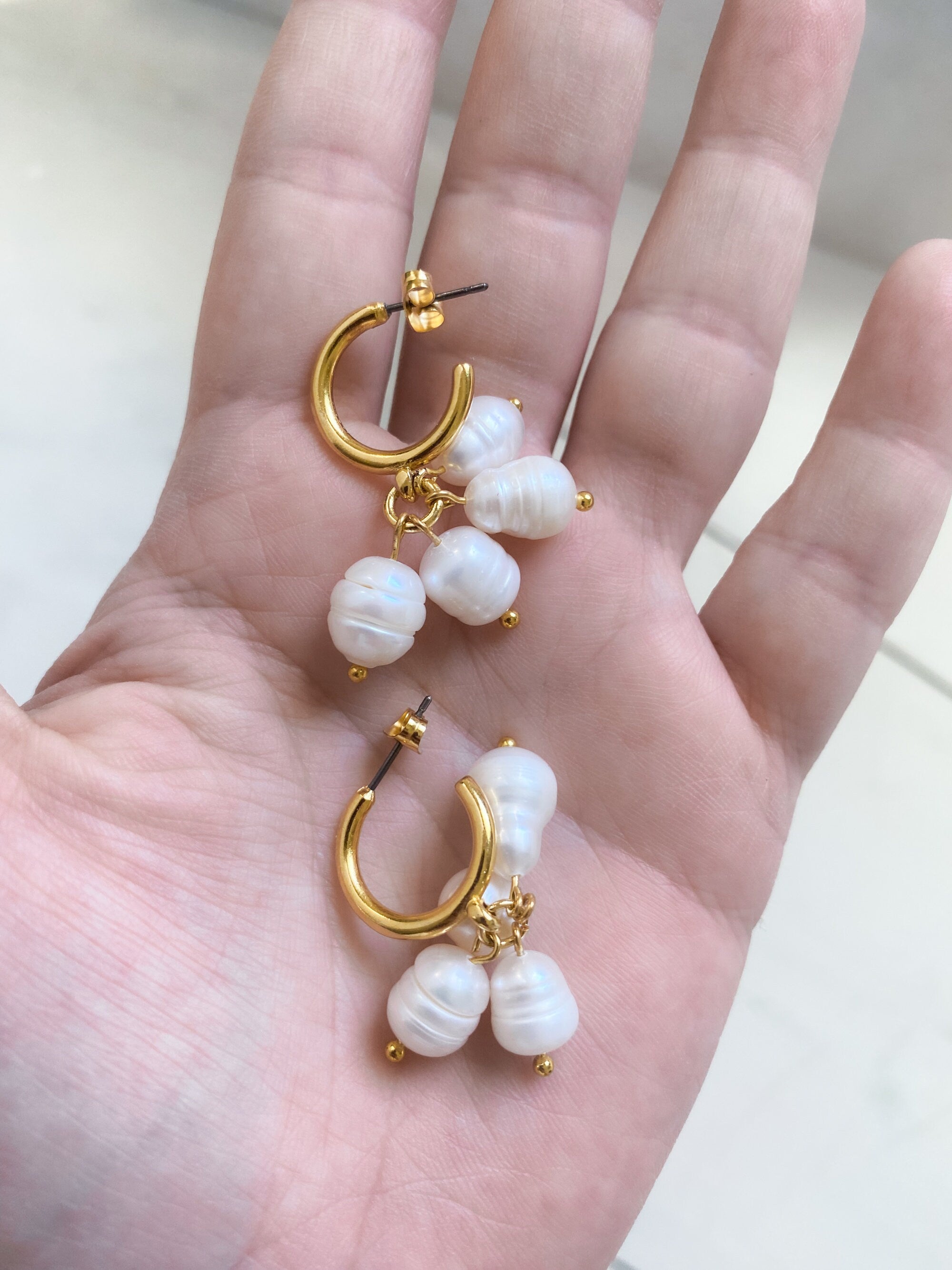 Pearl gold huggie hoop earrings , Jewelry gift for mum, Cute handmade earrings, Mermaid core Jewelry, Birthday gift for her, ΜΑΙΑ