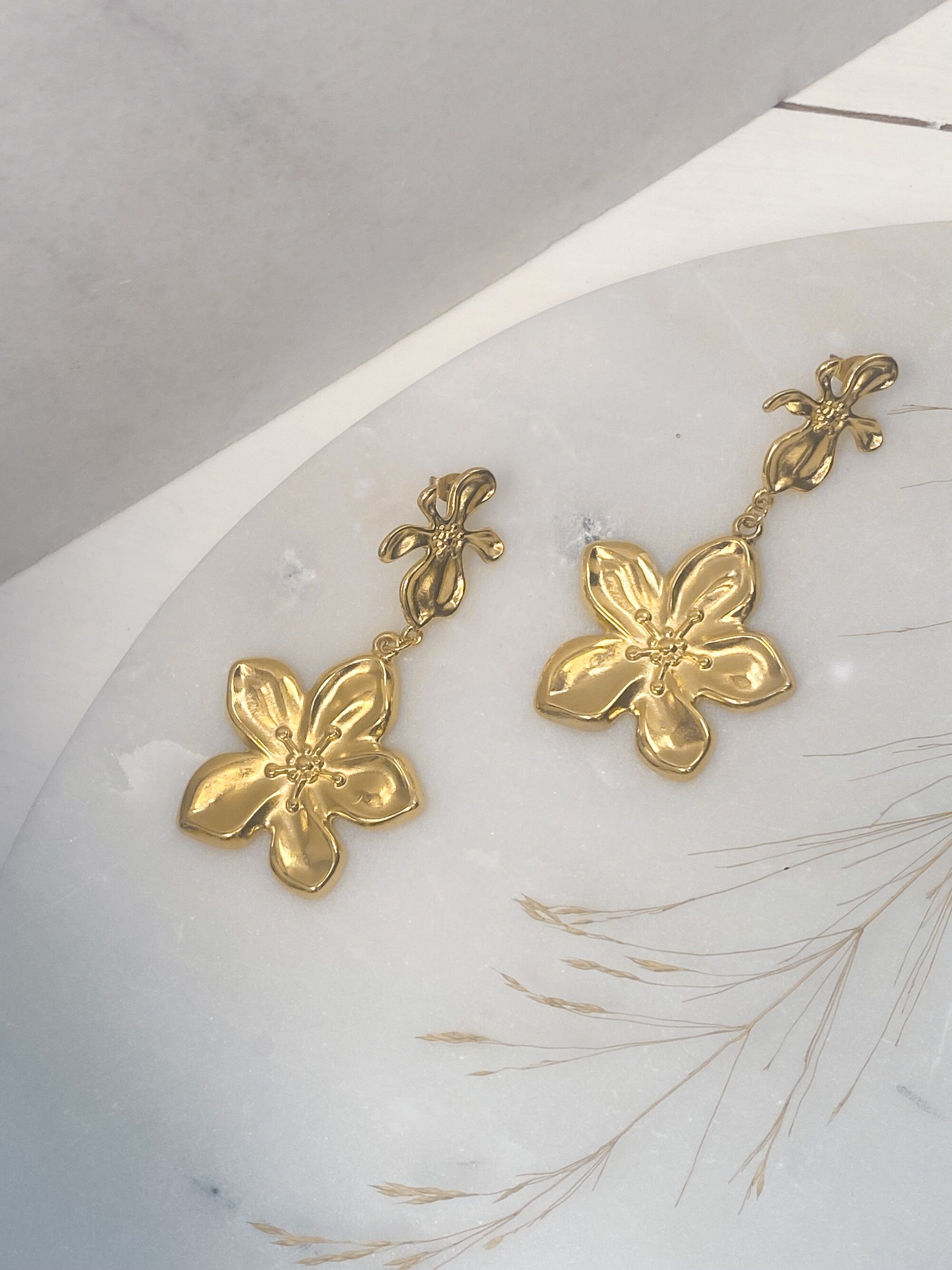Oversize flower earrings, Statement drop earrings, Y2k aesthetic 90s jewelry, Handmade goldplated flower studs, Birthday gift for her,JASMIN