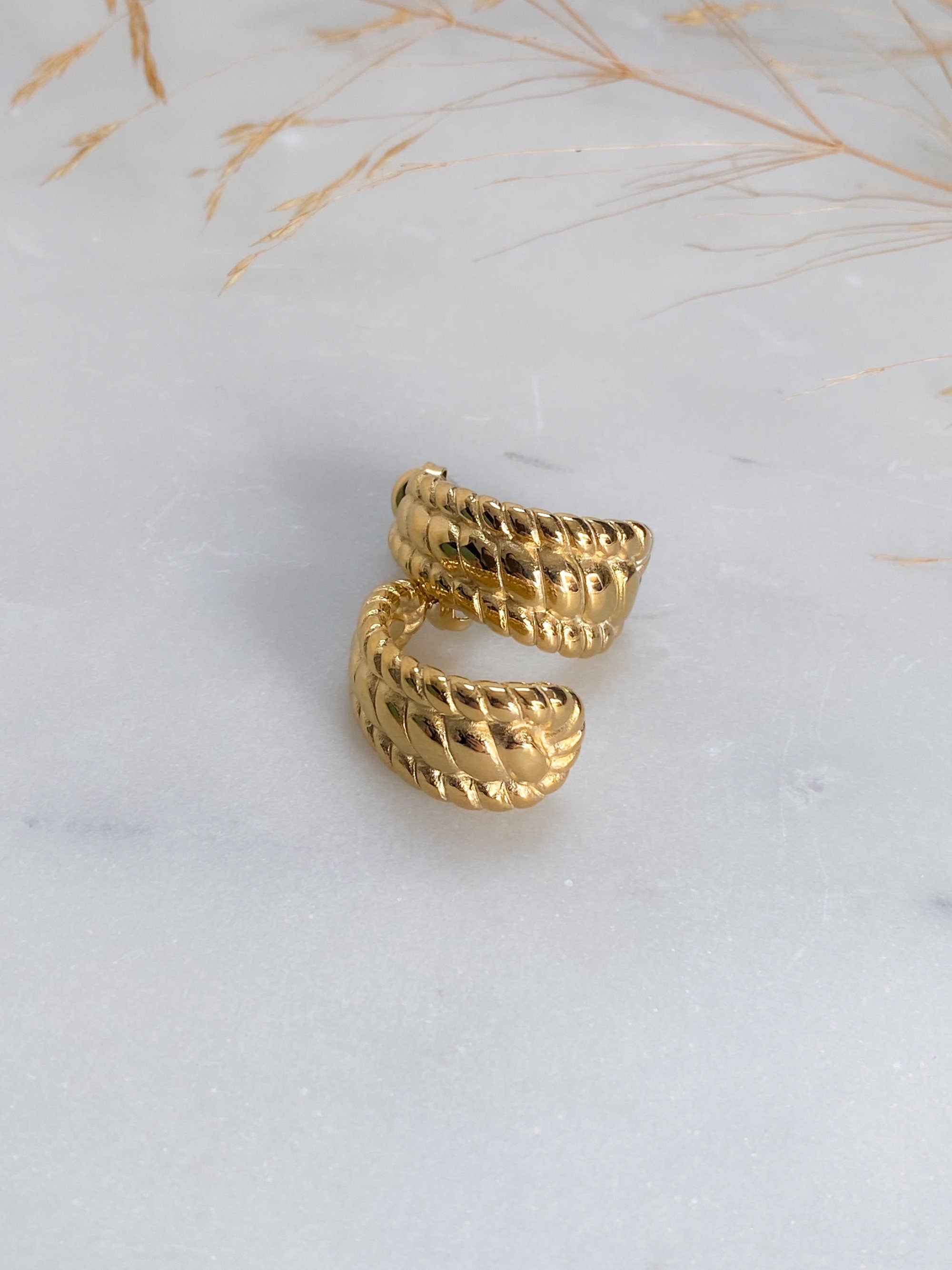 Vintage style half hoop earrings, Retro chunky thick hoops, Classic Y2k jewelry, Mum gift, Office jewelry, Anniversary celebration gift,ZIVA