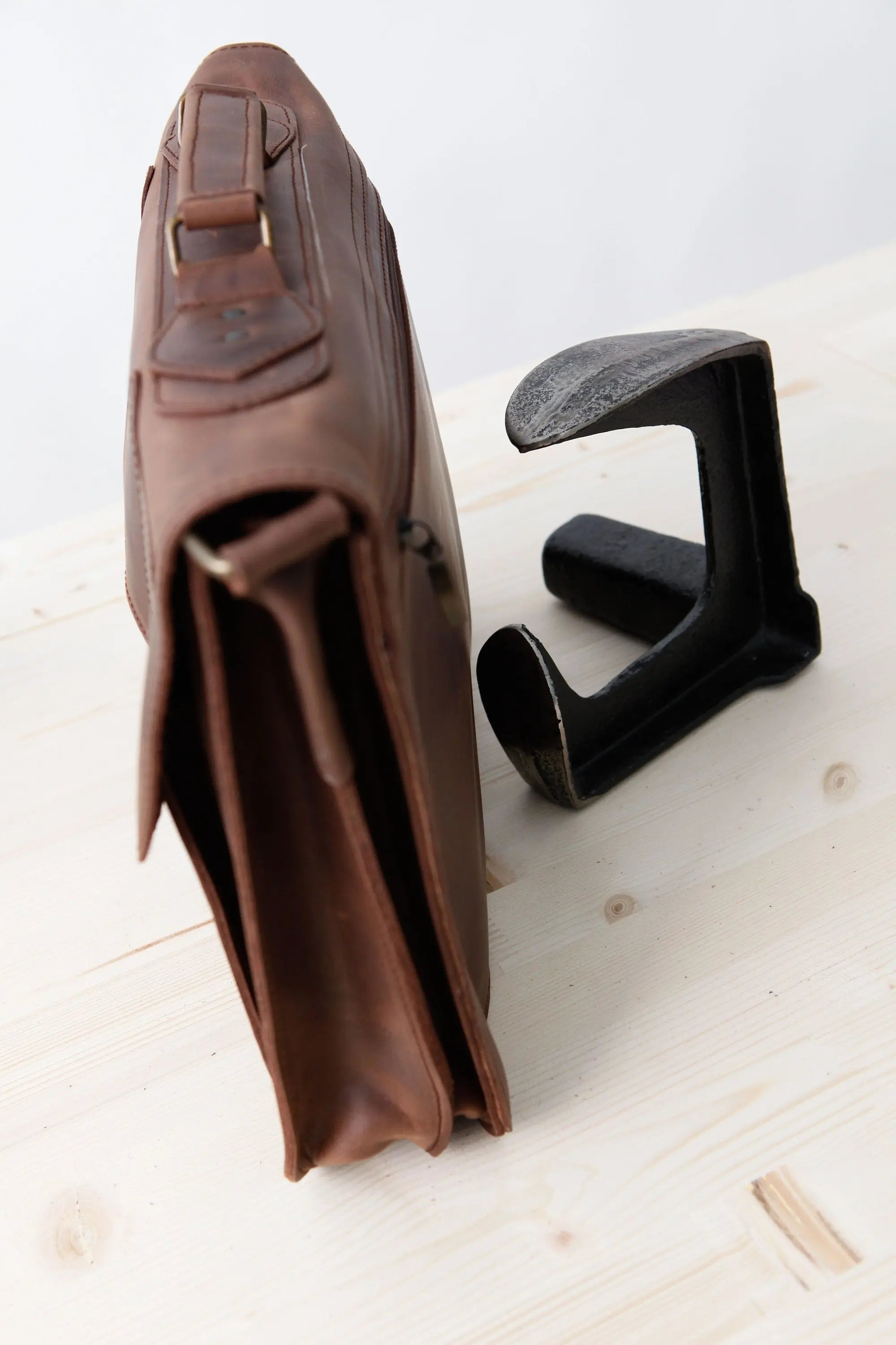 ZEUS Brown, Mens Leather Briefcase, Leather Business Bag, Leather Messenger Brown Briefcase, Genuine Leather Laptop Bag