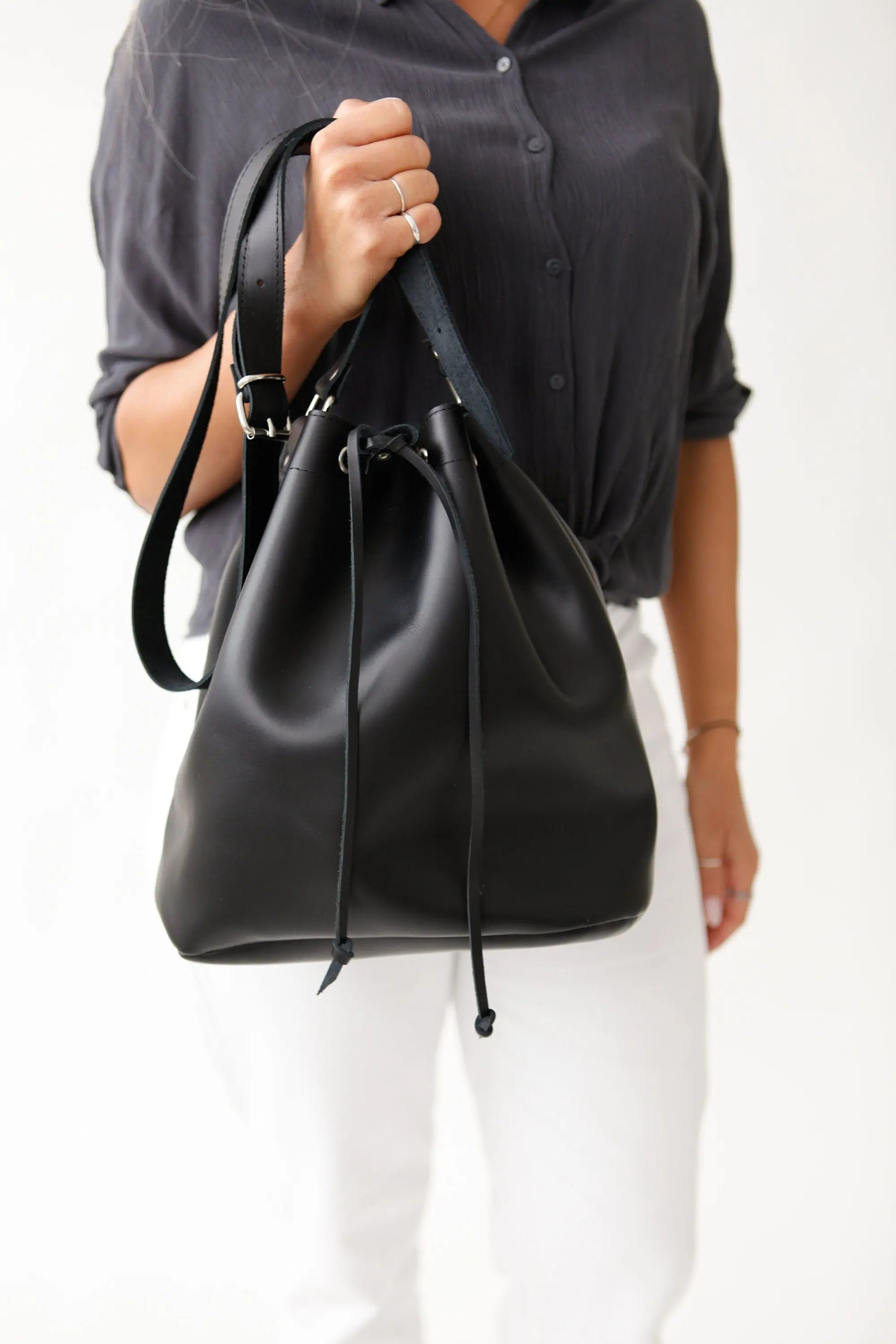 ORPHEO Gold, Crossbody handbag, Boho Leather Bucket Bag, Handtasche leder, Leather Pouch Bag, Mothers day gift Handbag