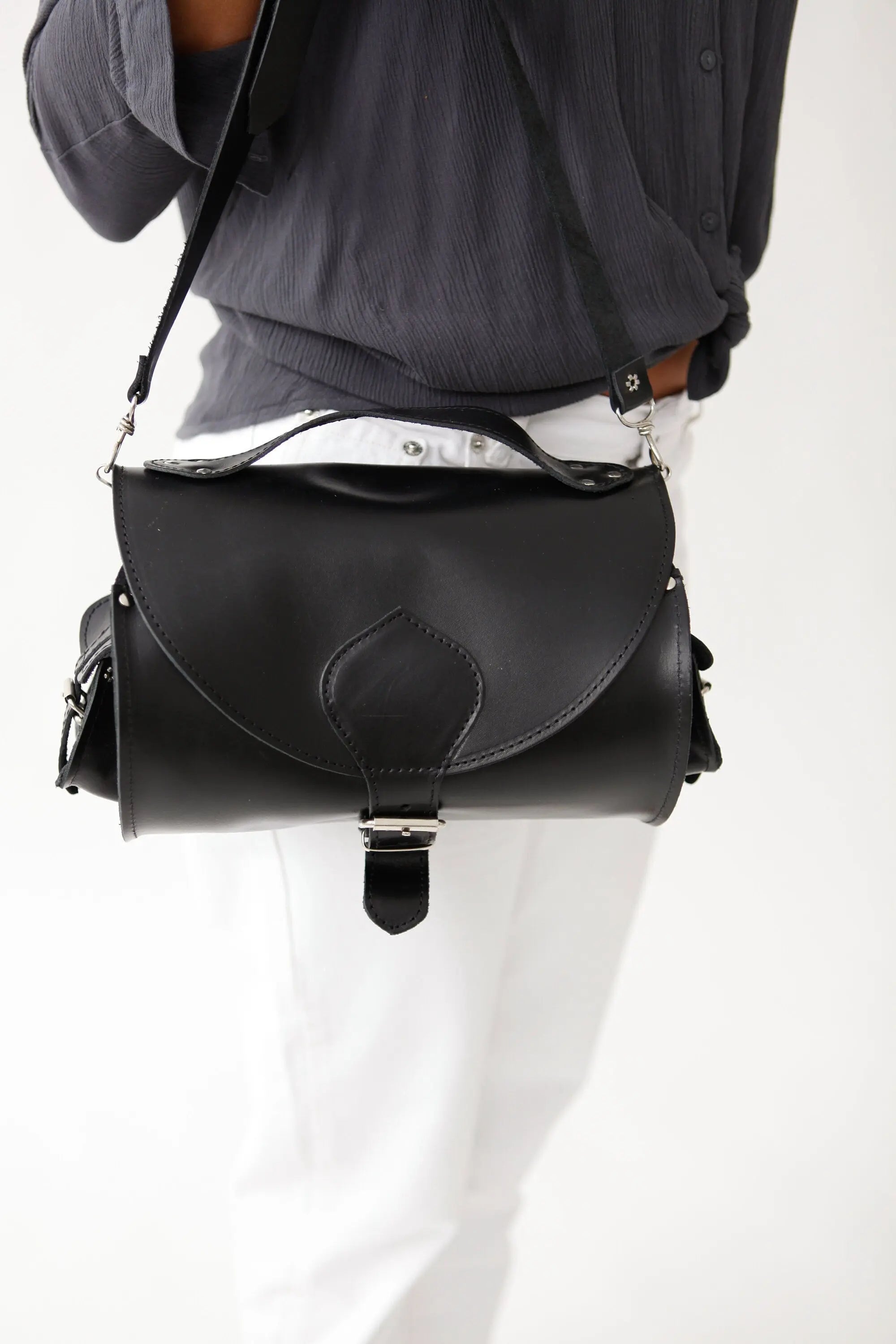 AELIA Natural, Ledertasche damen, Barrel Bag, Cylinder Bag, Satchel Bag, Womens Crossbody Leather bag, Leather Tube Bag