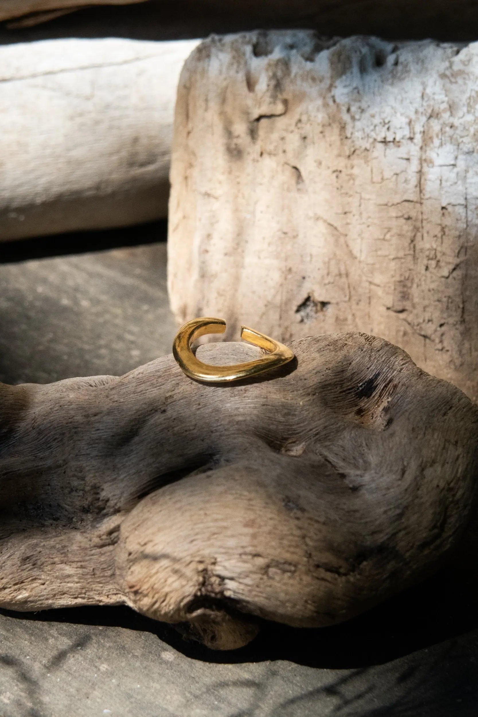 Thick Gold Band ring, Bold waved ring, 24k Gold Filled Ring, Stacking Ring, Simple Gold Ring, Adjustable Ring, Gold Ring for women