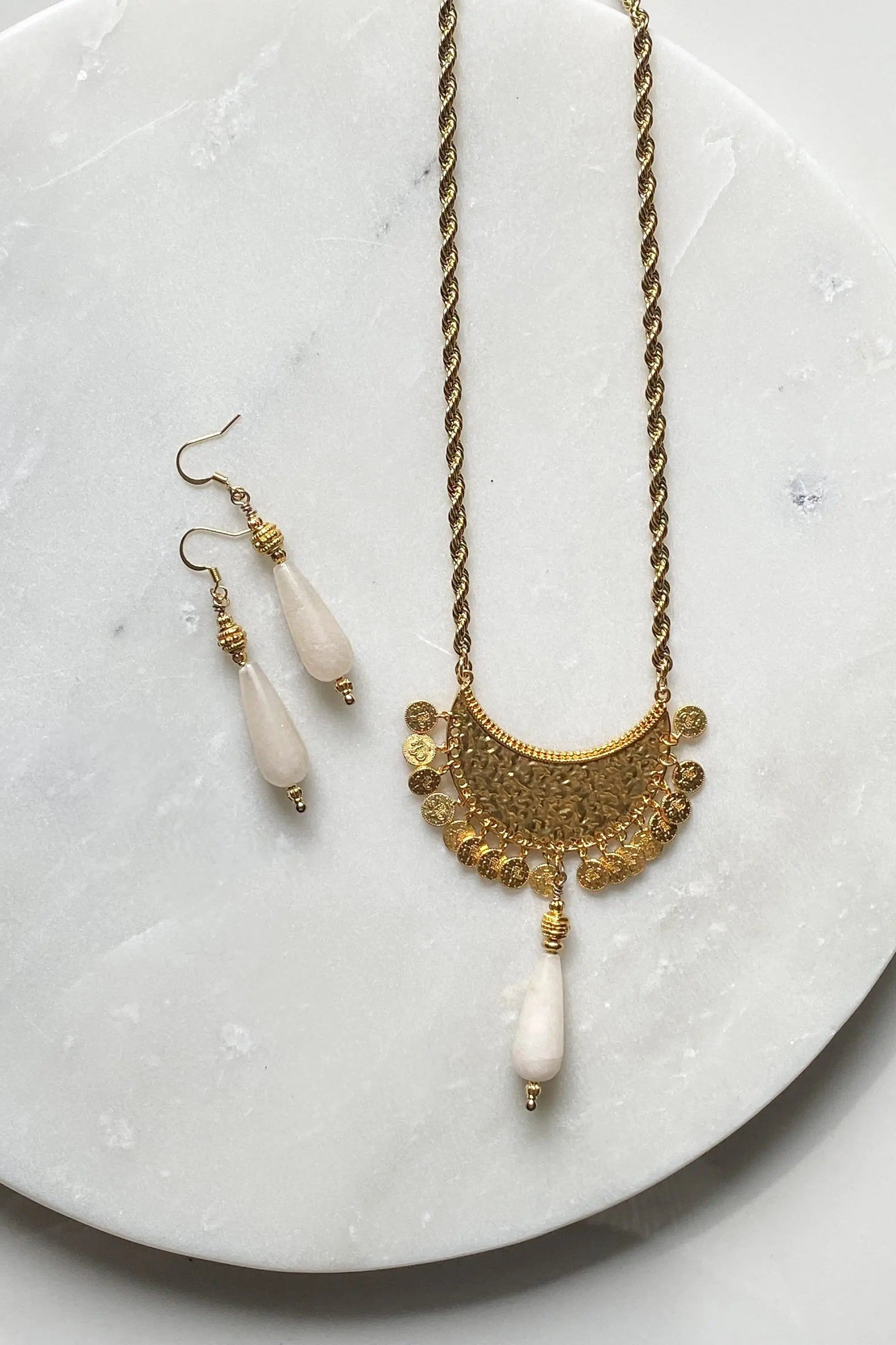 Ethnic coin Necklace with Jade Pendant, Collier femme artisanal, Boho Tribal Necklace, Jade gemstone necklace, Mothers day gift
