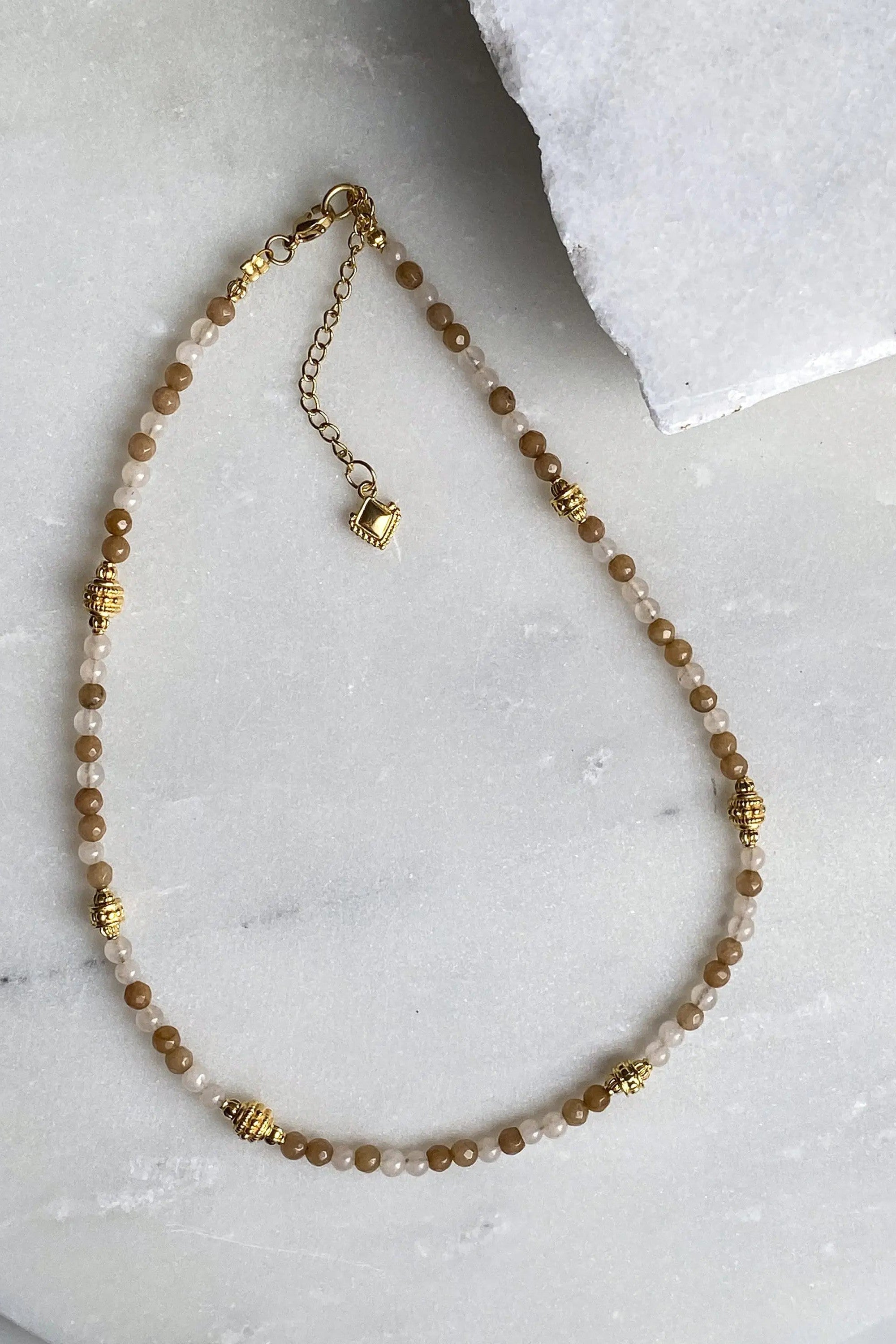 AMALIA Dainty Agate necklace, Heishi necklace, Statement Boho Necklace, Surfer Boho chic choker necklace, Collier pierre femme, Gift for her
