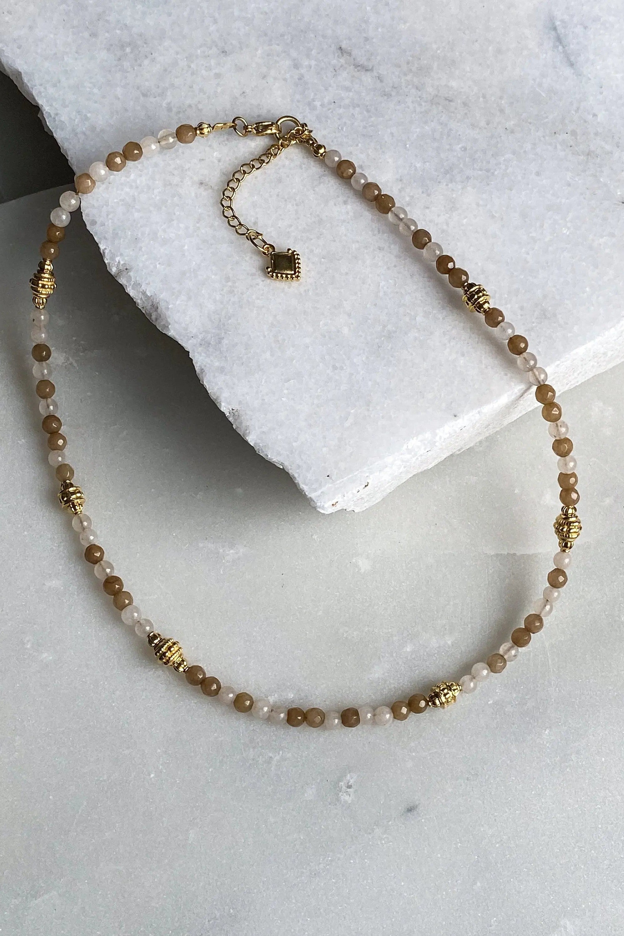 AMALIA Dainty Agate necklace, Heishi necklace, Statement Boho Necklace, Surfer Boho chic choker necklace, Collier pierre femme, Gift for her