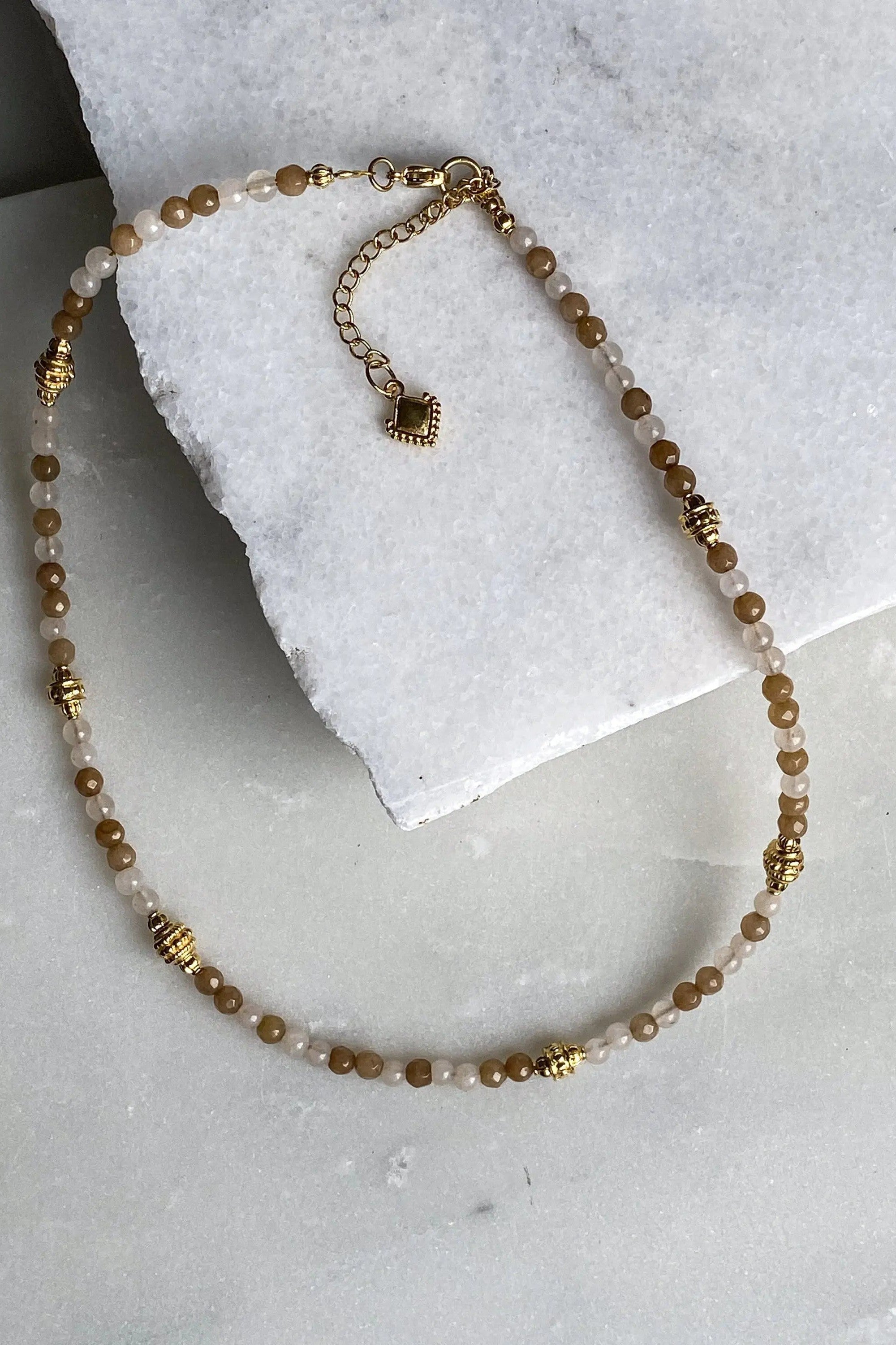 AMALIA Dainty Agate necklace, Heishi necklace, Statement Boho Necklace, Surfer Boho chic choker necklace, Collier pierre femme, Gift for her