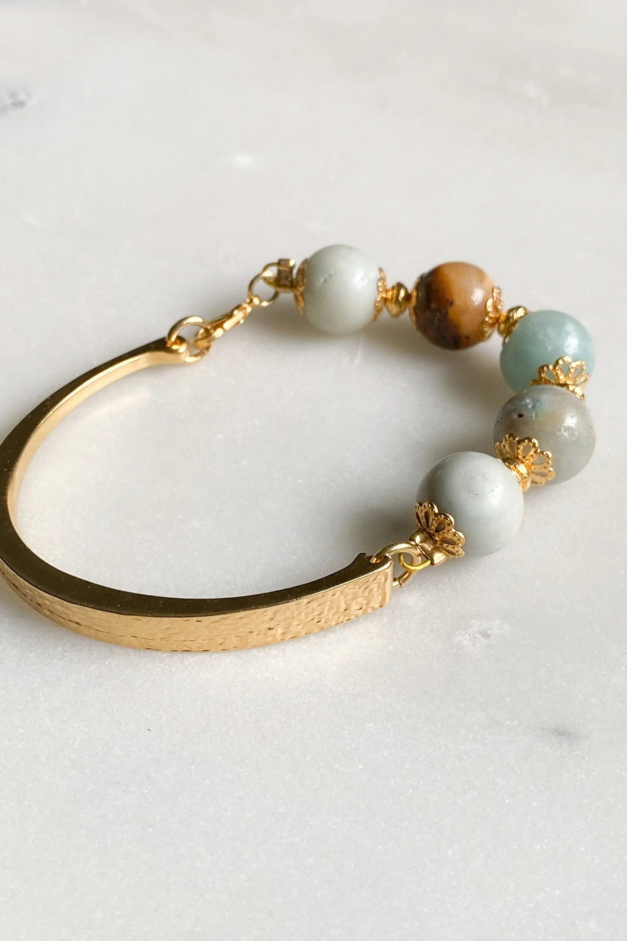 Gold cuff and amazonite beaded bracelet, Healing Crystal Bracelet, Boho gem jewelry, Bracelet femme fait main