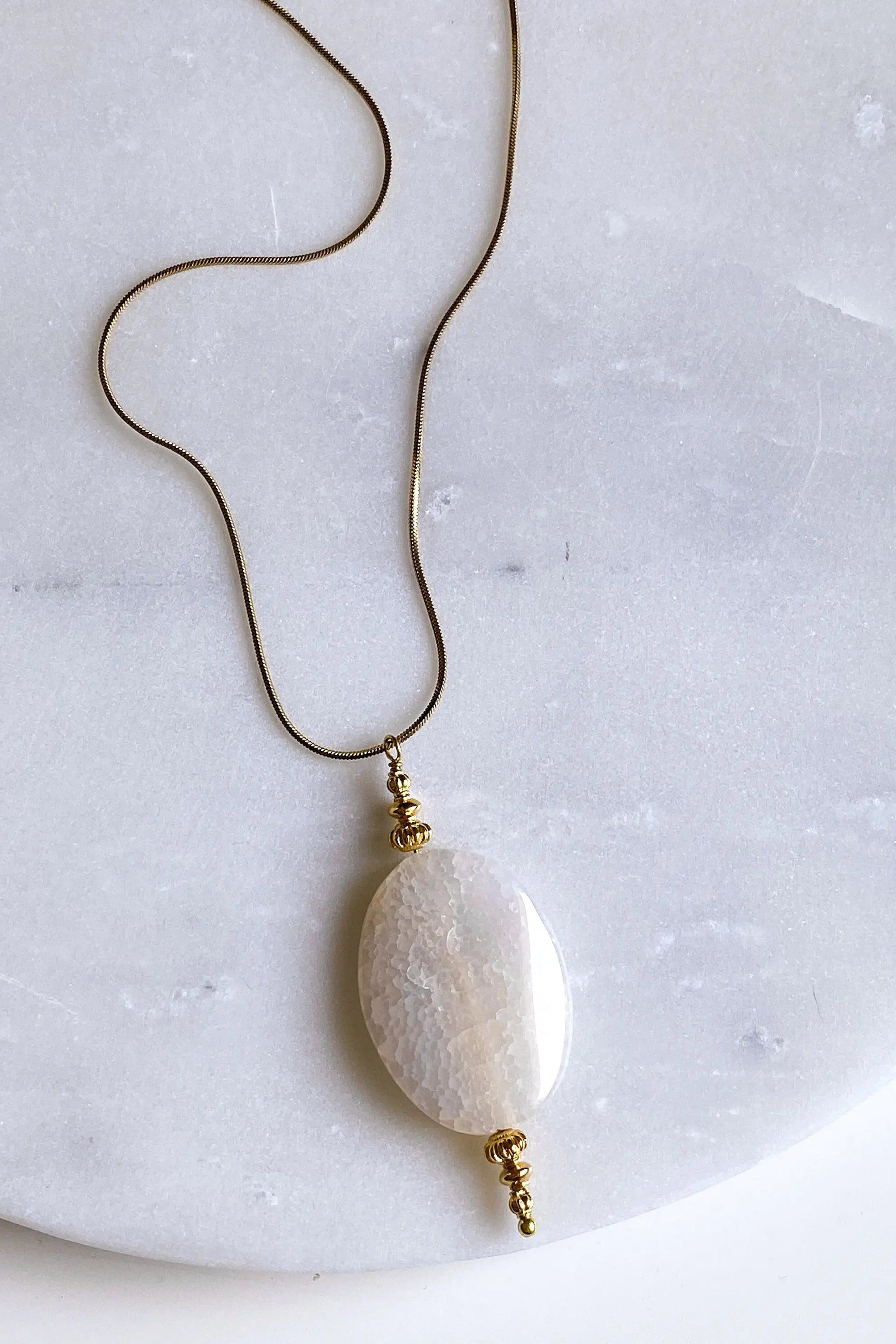 Minimalist Agate Stone Necklace , Boho Gold necklace with white gem pendant, Statement agate necklace, graduation gift, LEFKI