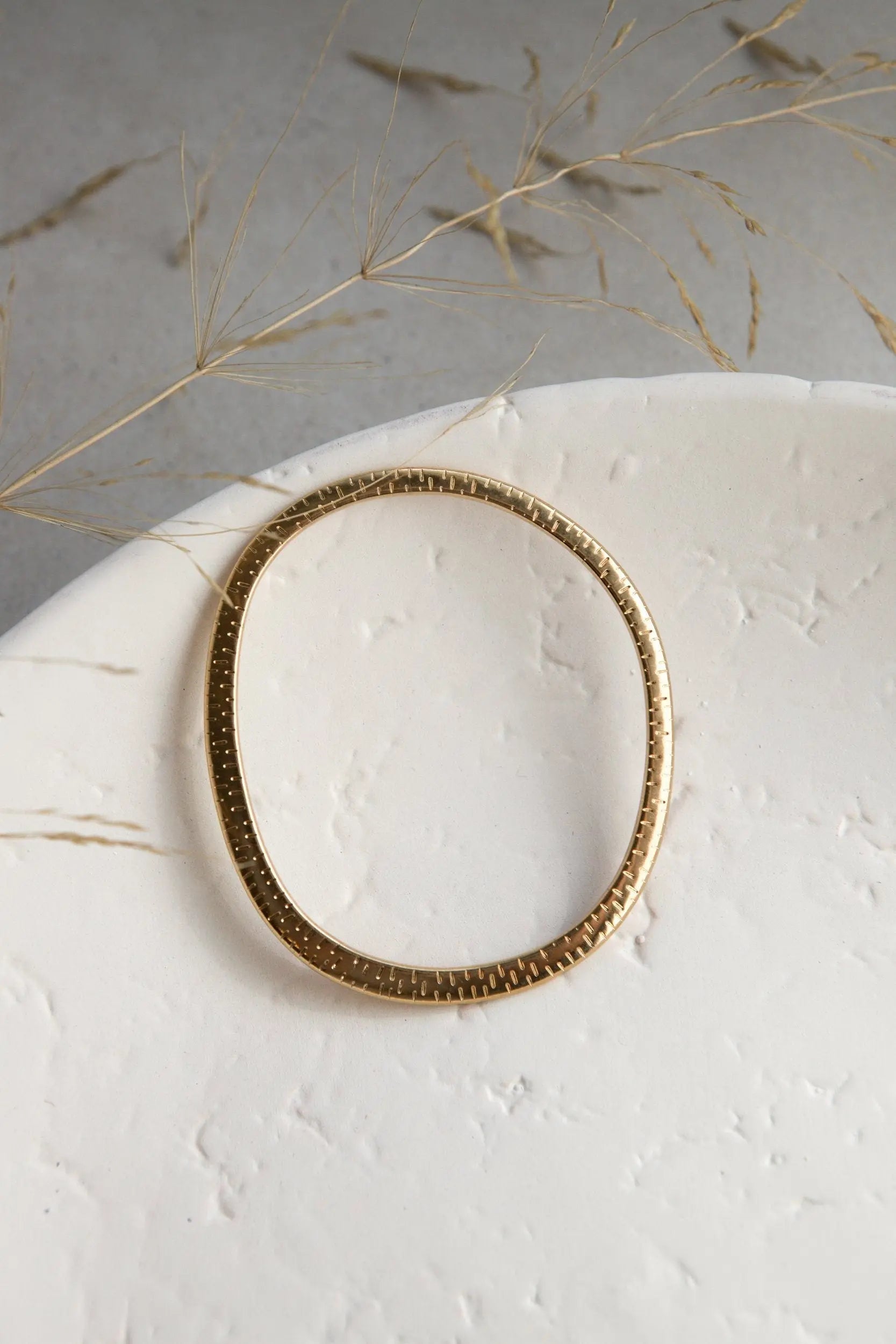 Ethnic Oval bangle