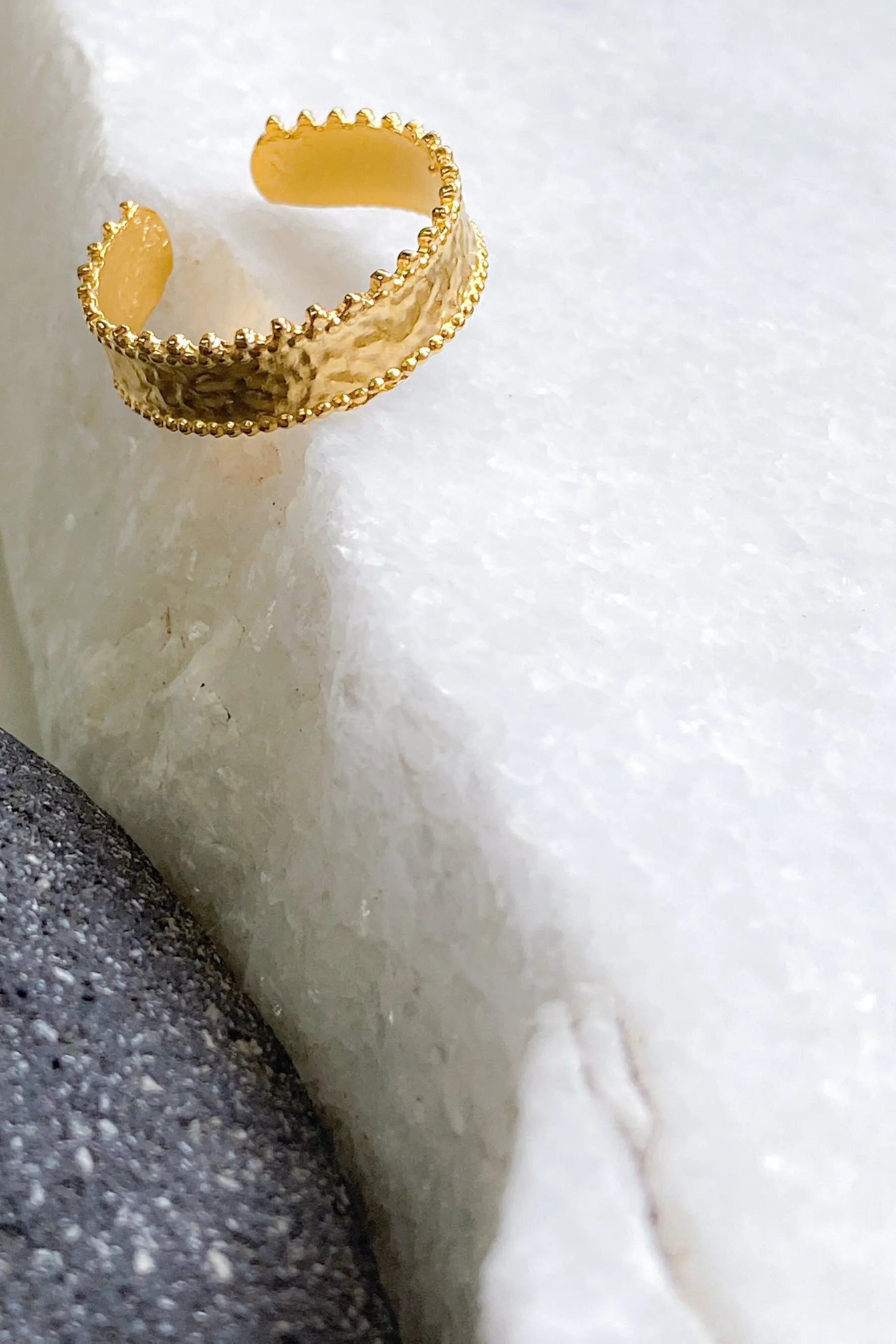 Gold dainty ring with lace edges, Flat band ring, Boho Stackable adjust ring, Ancient style ring, Delicate RING, Gift for her