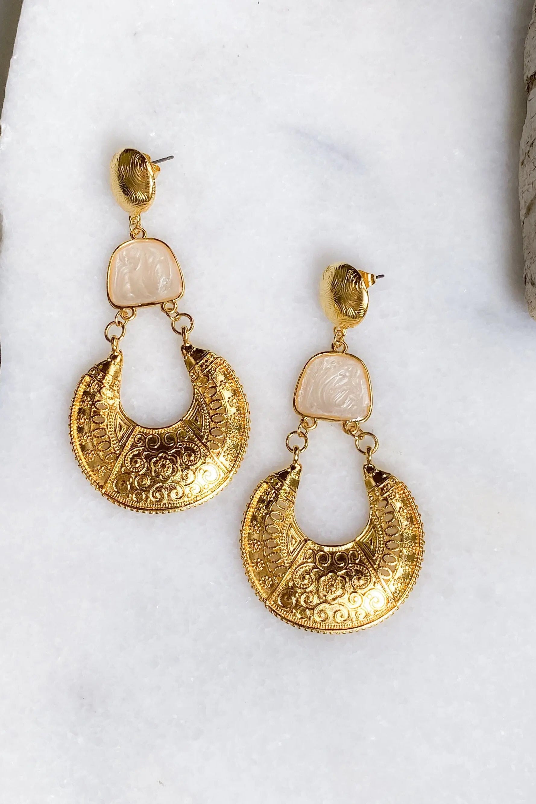 Gold Boho earrings, Oversized gold earrings, Chunky vintage style earrings, Ethnic big earrings, Statement bohemian earrings, Gift for her