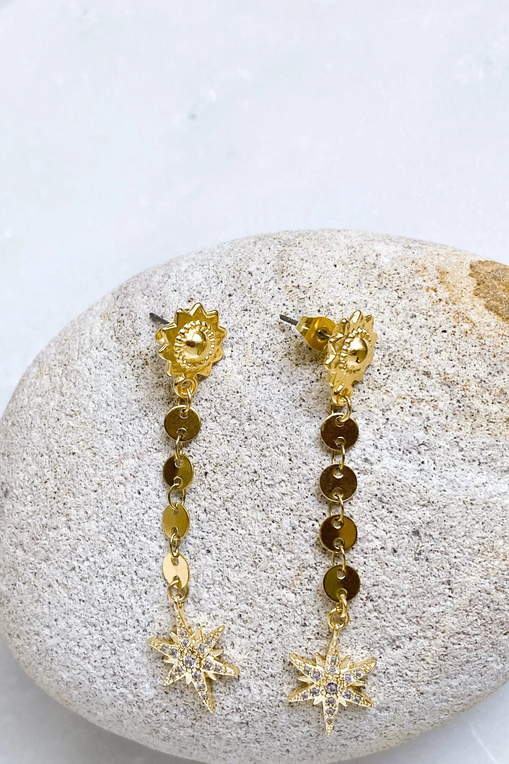 Cz NORTH STAR Chain Earrings, Star Drop Earrings, Starburst Zircon earrings, Long Celestial Earrings, Gold dangle earrings, Gift for her