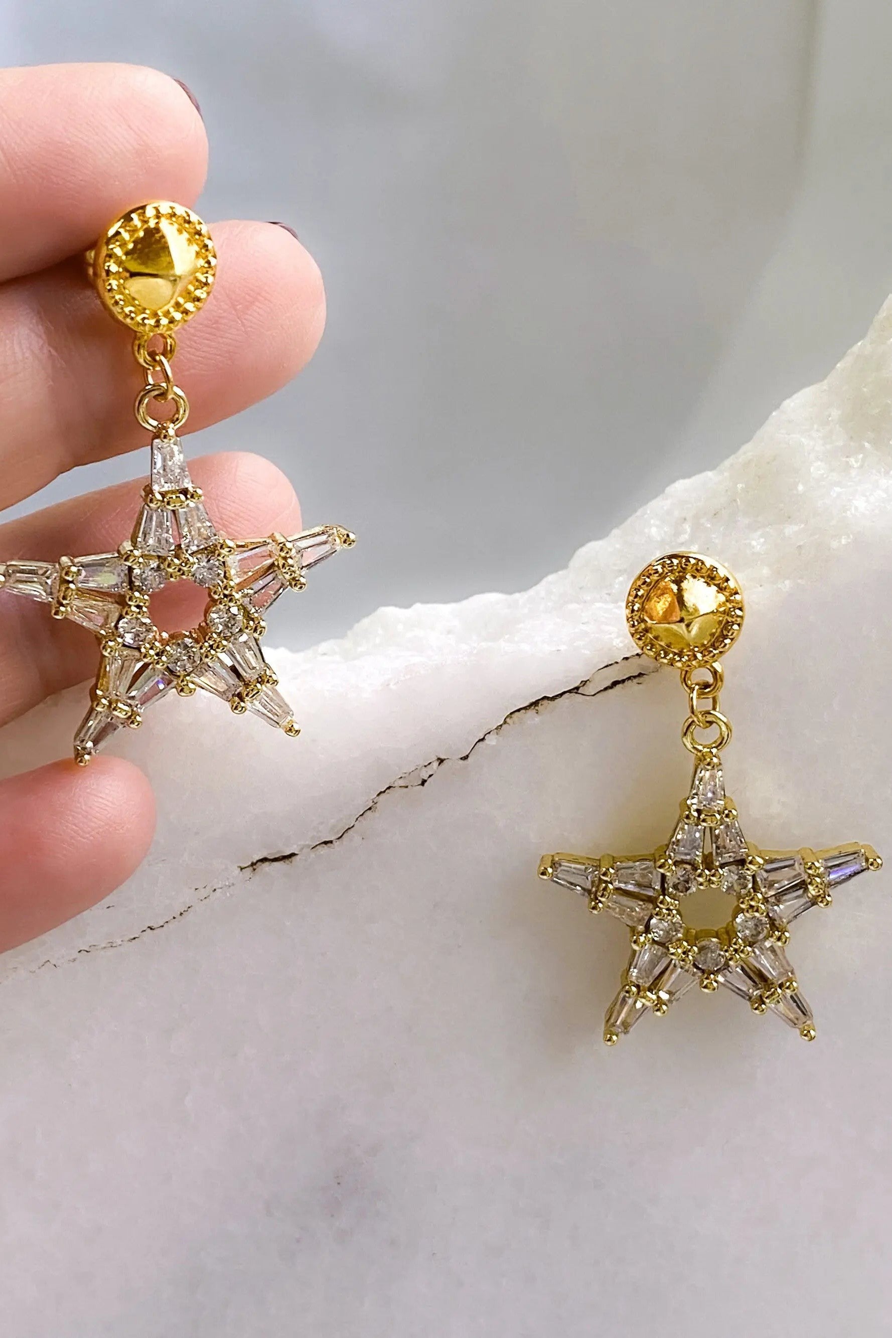 Big Star Earrings, Celestial Jewelry, Statement large earrings, Luxury star crystal earrings, Cubic Zircon earrings, Gift for her