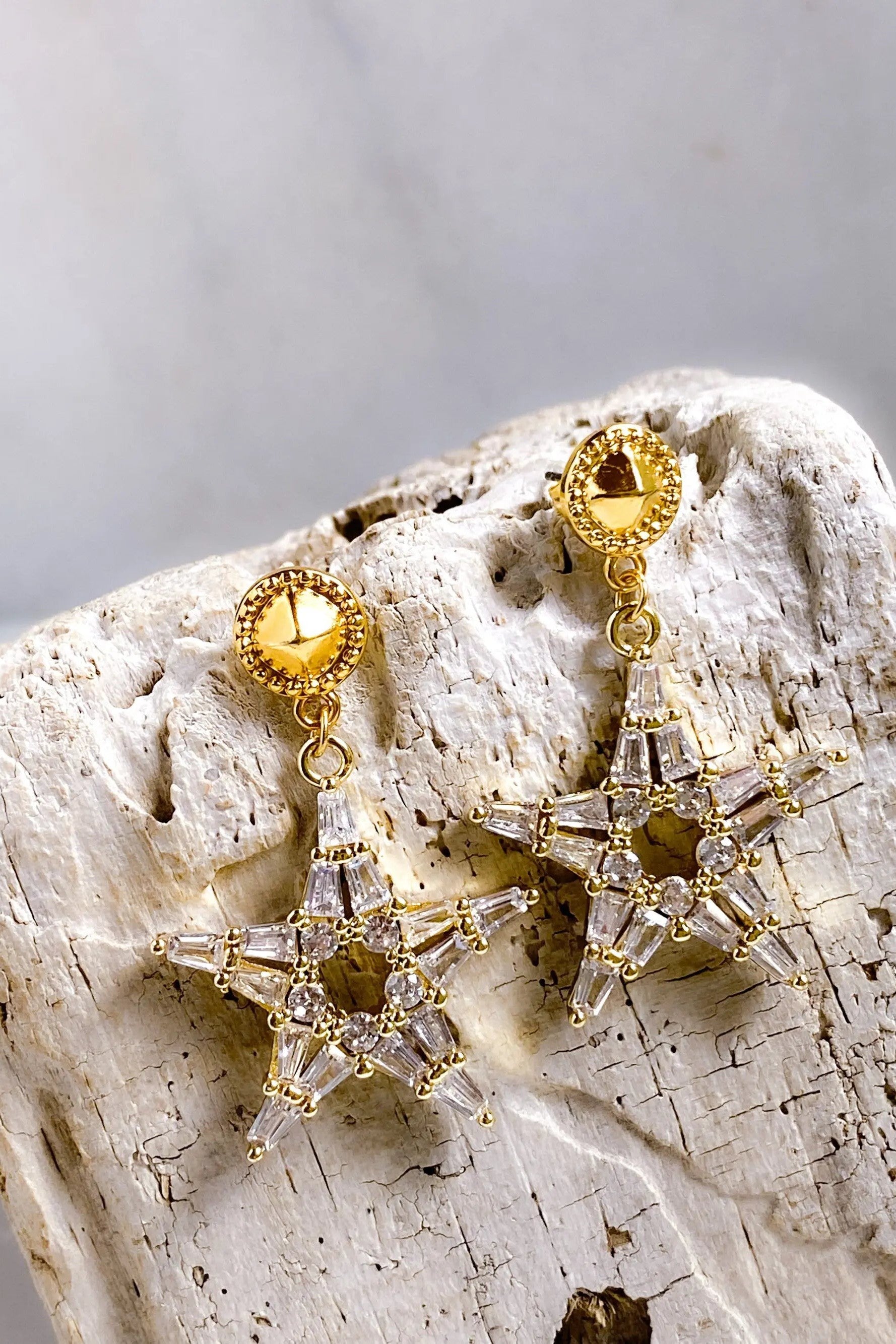 Big Star Earrings, Celestial Jewelry, Statement large earrings, Luxury star crystal earrings, Cubic Zircon earrings, Gift for her