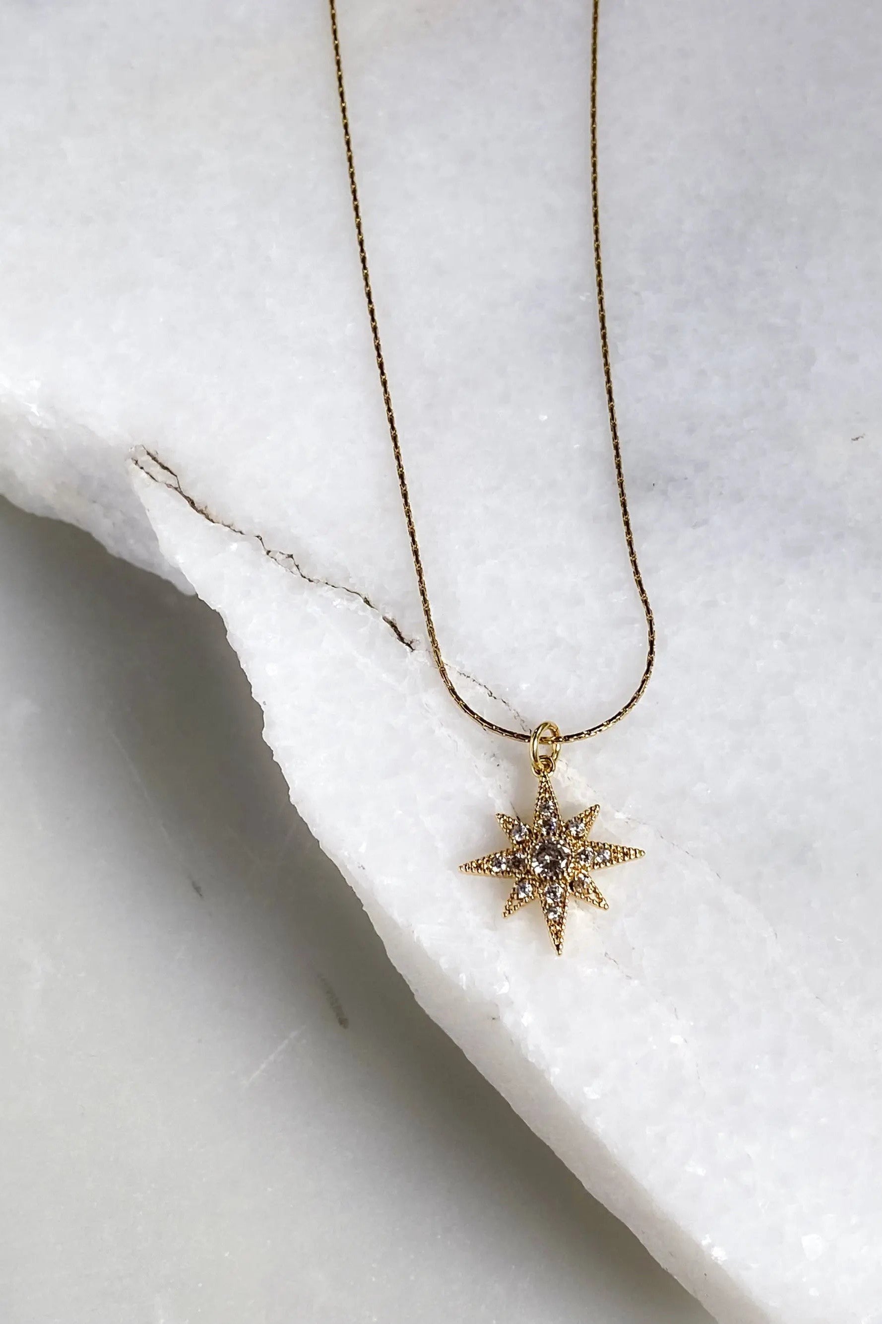 Gold north star necklace, Dainty star necklace, Zircon star Necklace, Thin chain star Necklace, Star charm pendant, Minimalist star Necklace