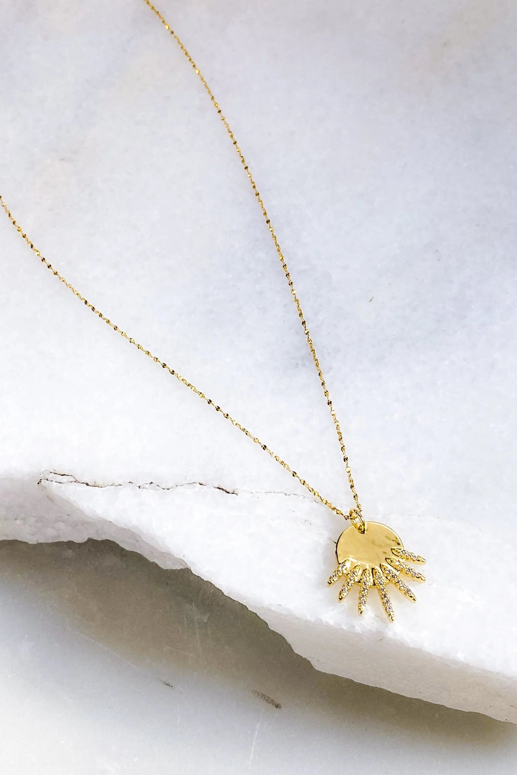 Gold Sunburst necklace, Dainty Sunshine necklace, Zircon Sun Medallion, Thin chain Necklace, Sun rays charm, Minimalist Sun Necklace