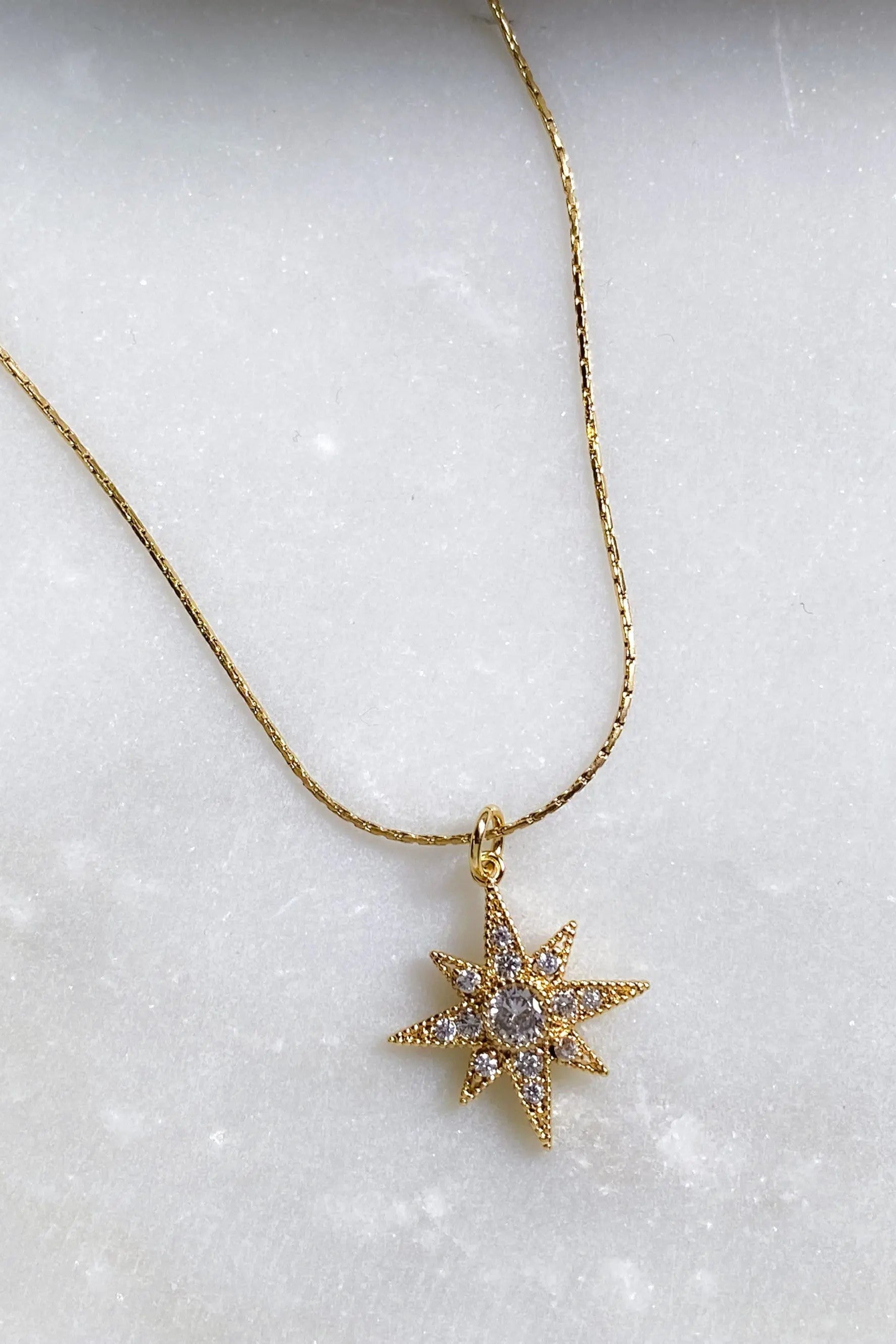 Gold north star necklace, Dainty star necklace, Zircon star Necklace, Thin chain star Necklace, Star charm pendant, Minimalist star Necklace