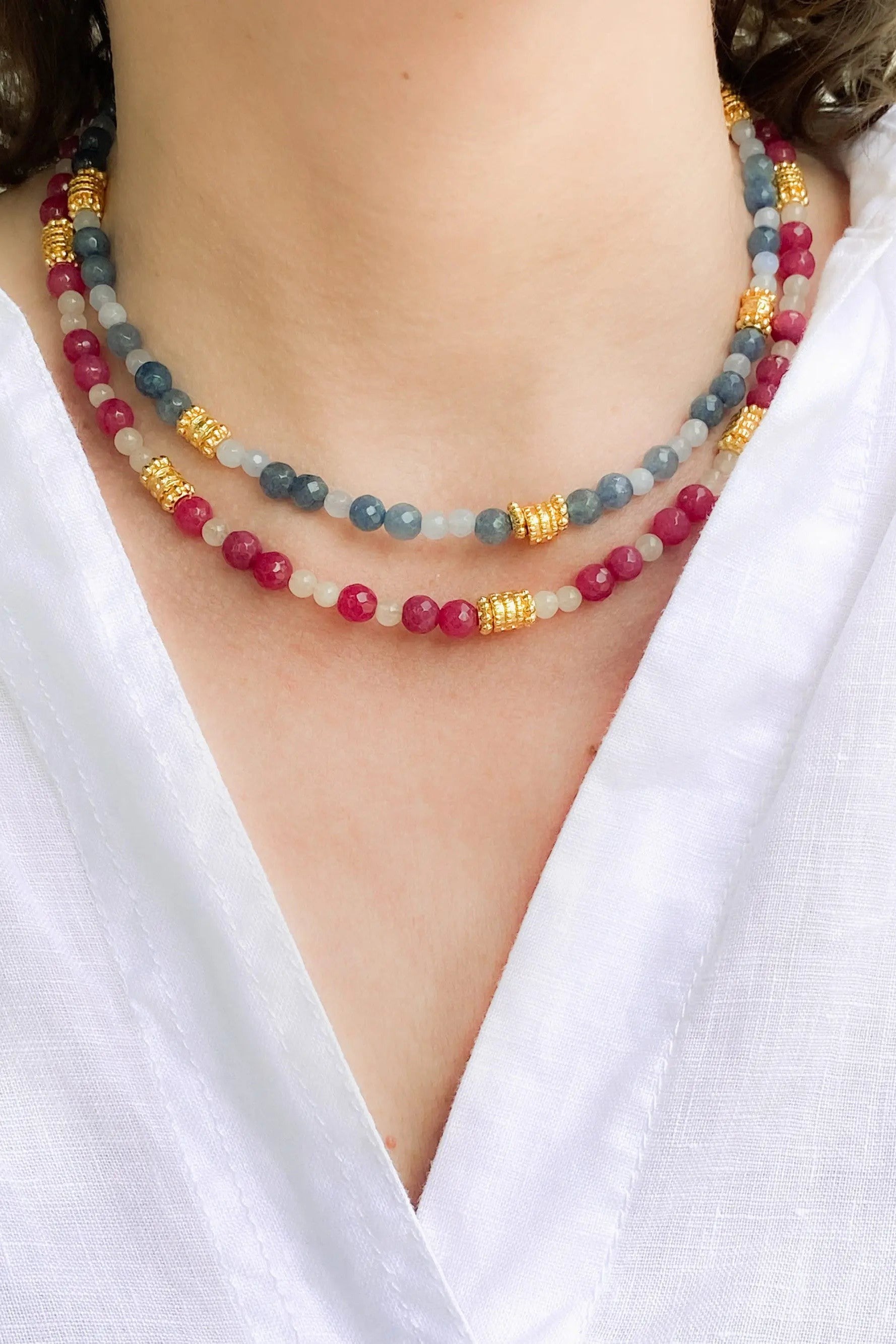KALI Dainty Agate necklace, Heishi Surfer necklace, Boho chic necklace, Blue Beaded Necklace, Collier pierre femme, Gift for her