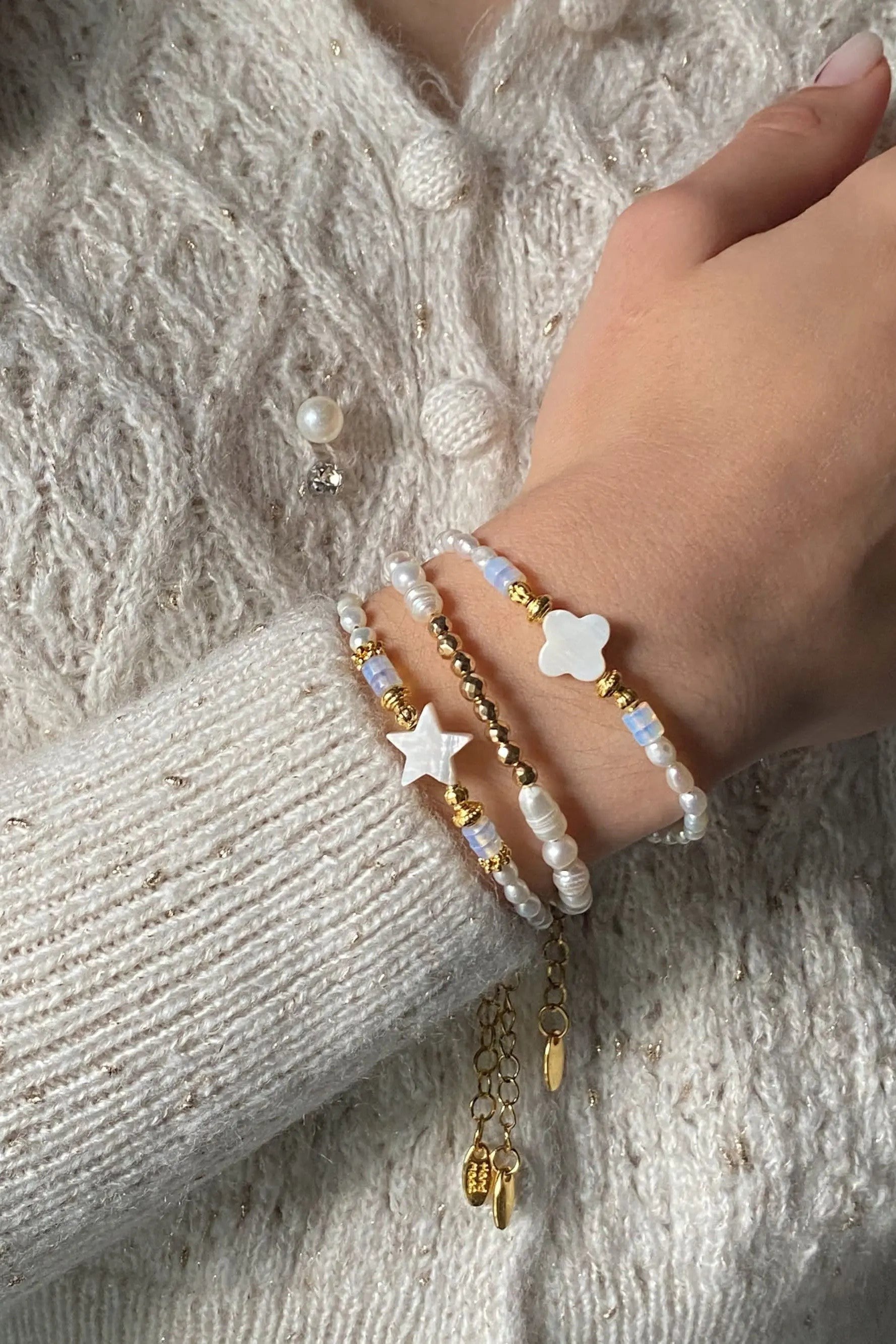 Dainty Pearl Bracelet Star Gold Bracelet Heishi Gems Beaded Bracelet Boho Chic Bracelet for Woman Gift for Her, NARE