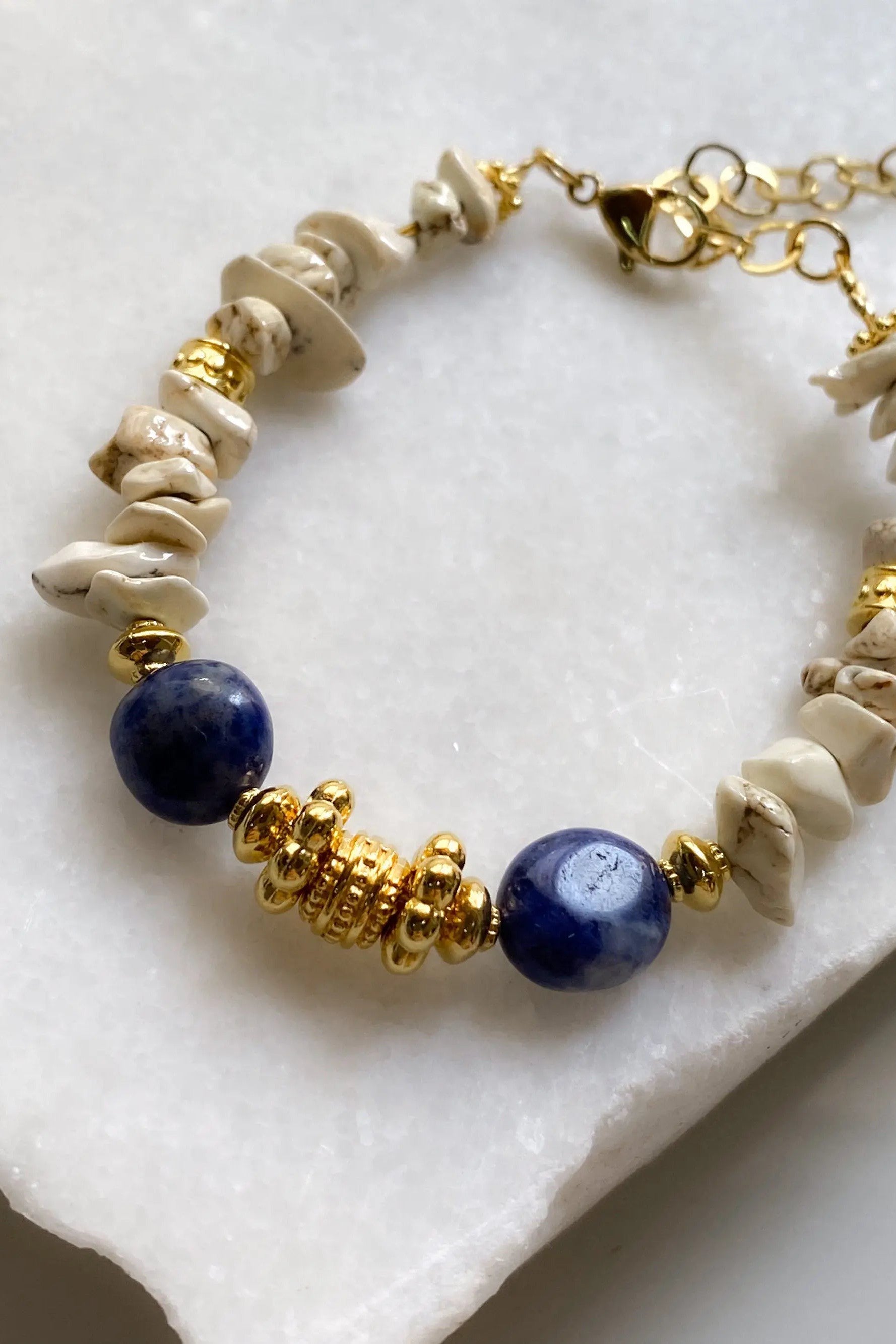 Heishi bracelet Blue White beaded Bracelet Surfer bracelet Boho chic bracelet stackable Summer bracelets Birthday Gift, AEL
