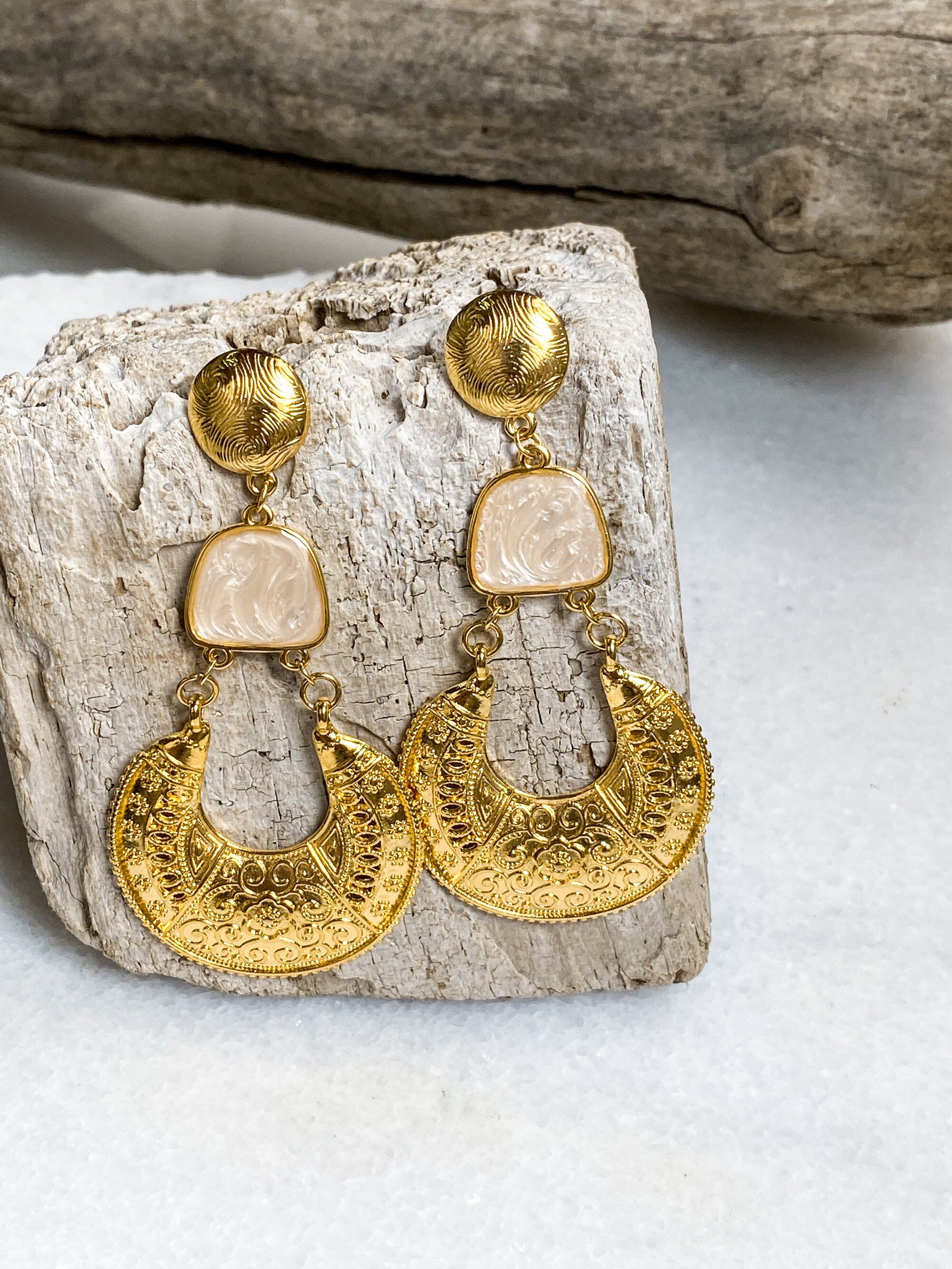 Gold Boho chic earrings Dangle Tribal Earrings Ancient Earrings Boucles d'oreilles or, Bijoux éthniques, ethnisch Ohrringe BASILIA