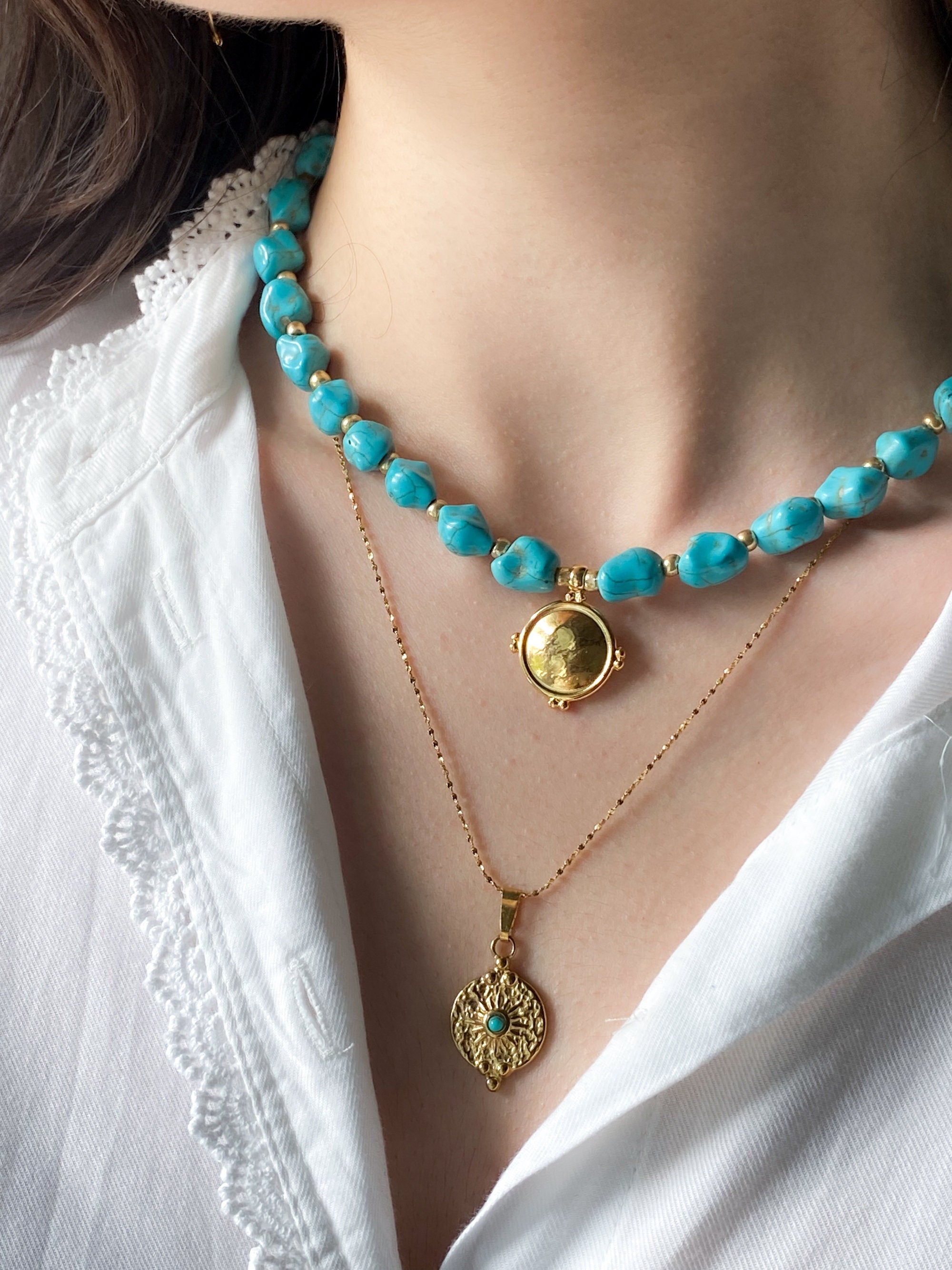 Ancient Style pendant necklace, Turquoise stone Charm Necklace, Dainty Gold chain Necklace, Vintage style necklace, Gift for Mum, ISOLDE