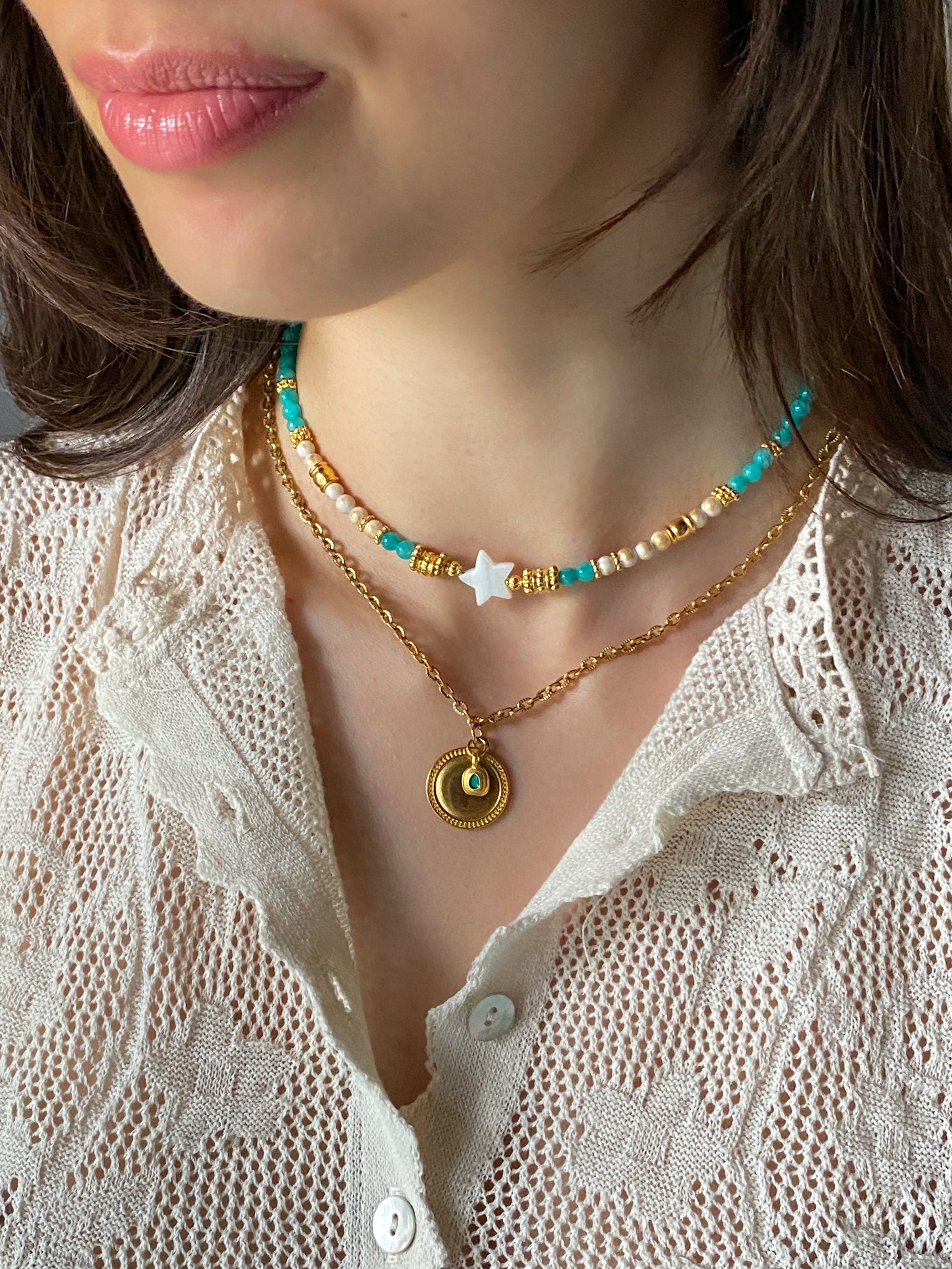 Gold Charm Necklace Boho Chic Chain Necklace Round Pendant Vintage style Christmas Gift, Halskette Medallion, IRENE