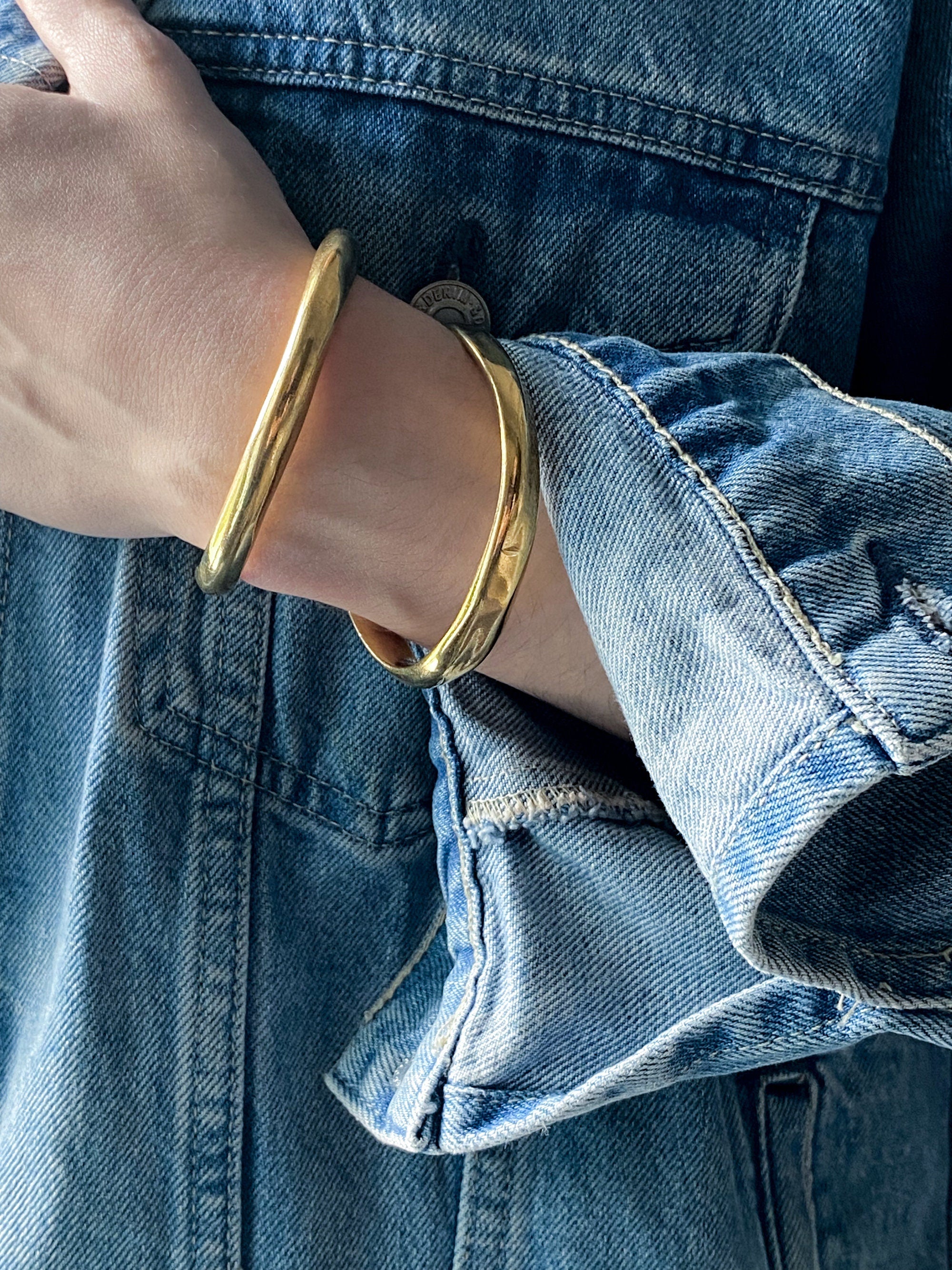Thick unisex Silver Bracelet, Chunky bold bracelet, Minimal Bangle Cuff bracelet, Statement Organic jewelry, Unisex Gift, OLIVIA