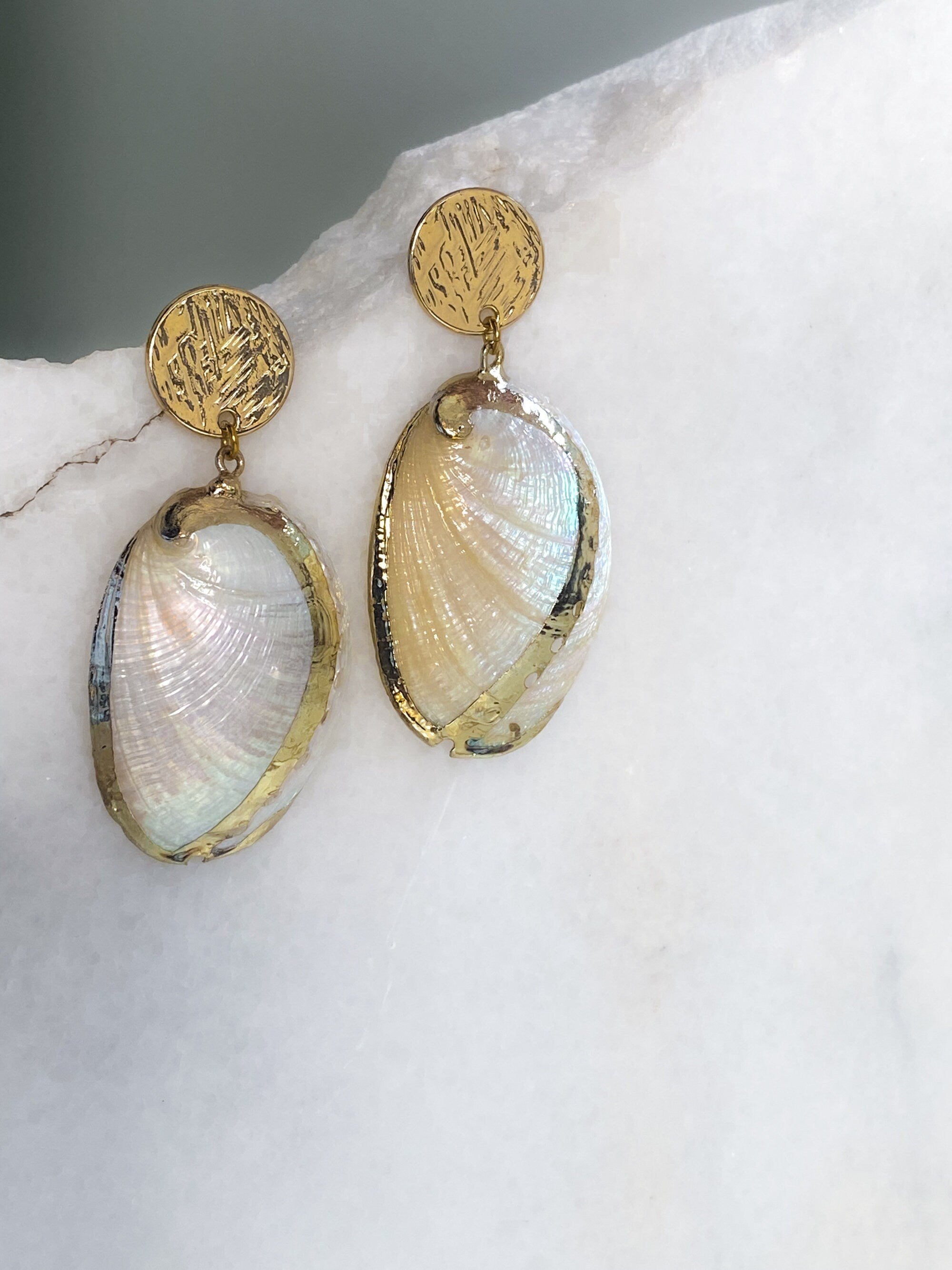 Siren core Aesthetic Jewelry, Natural Sea Shell Gold stud Earrings, Summer Festive Earrings, Little Mermaids Jewelry, Gift for Her, CIAN