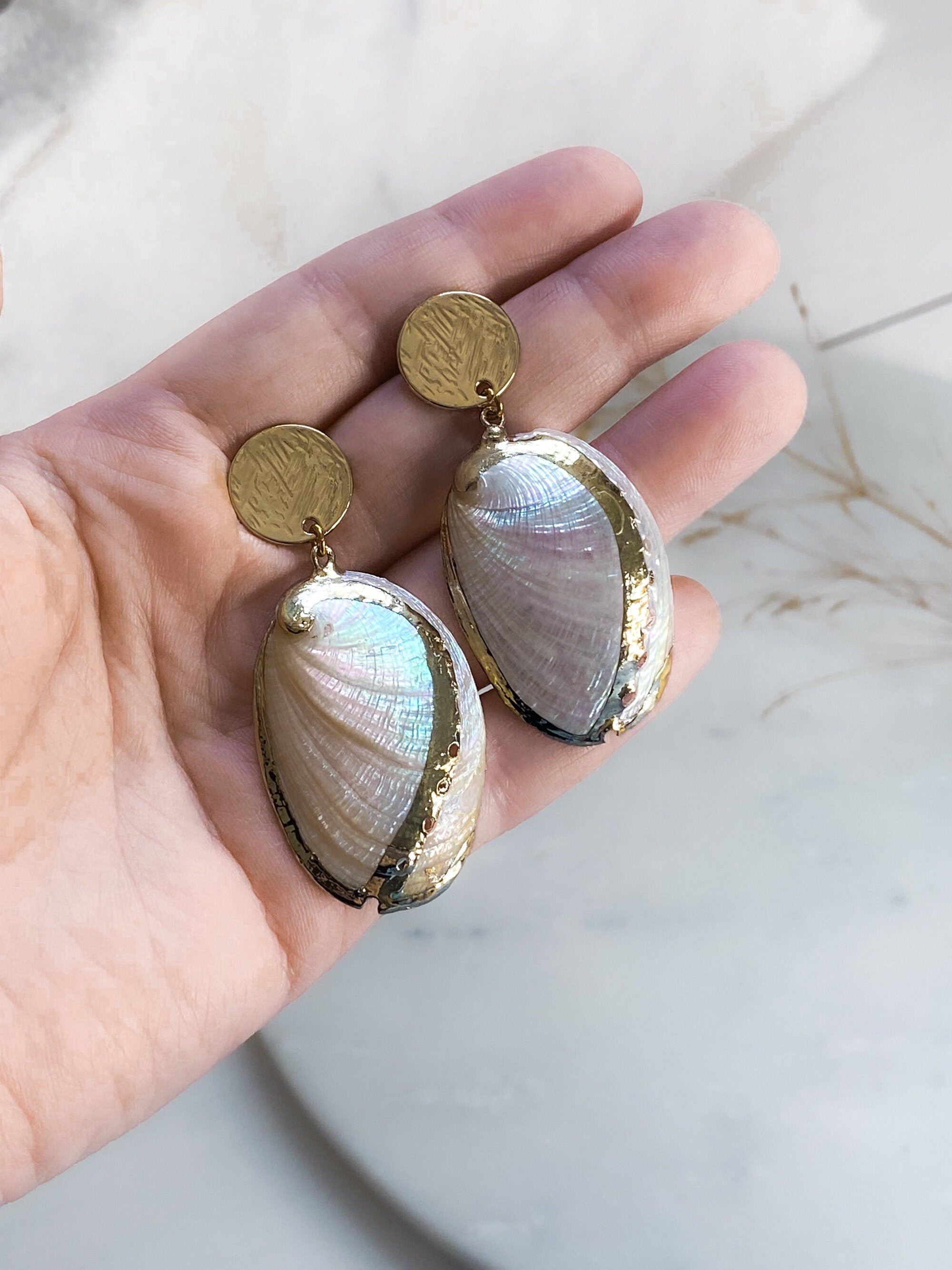 Siren core Aesthetic Jewelry, Natural Sea Shell Gold stud Earrings, Summer Festive Earrings, Little Mermaids Jewelry, Gift for Her, CIAN