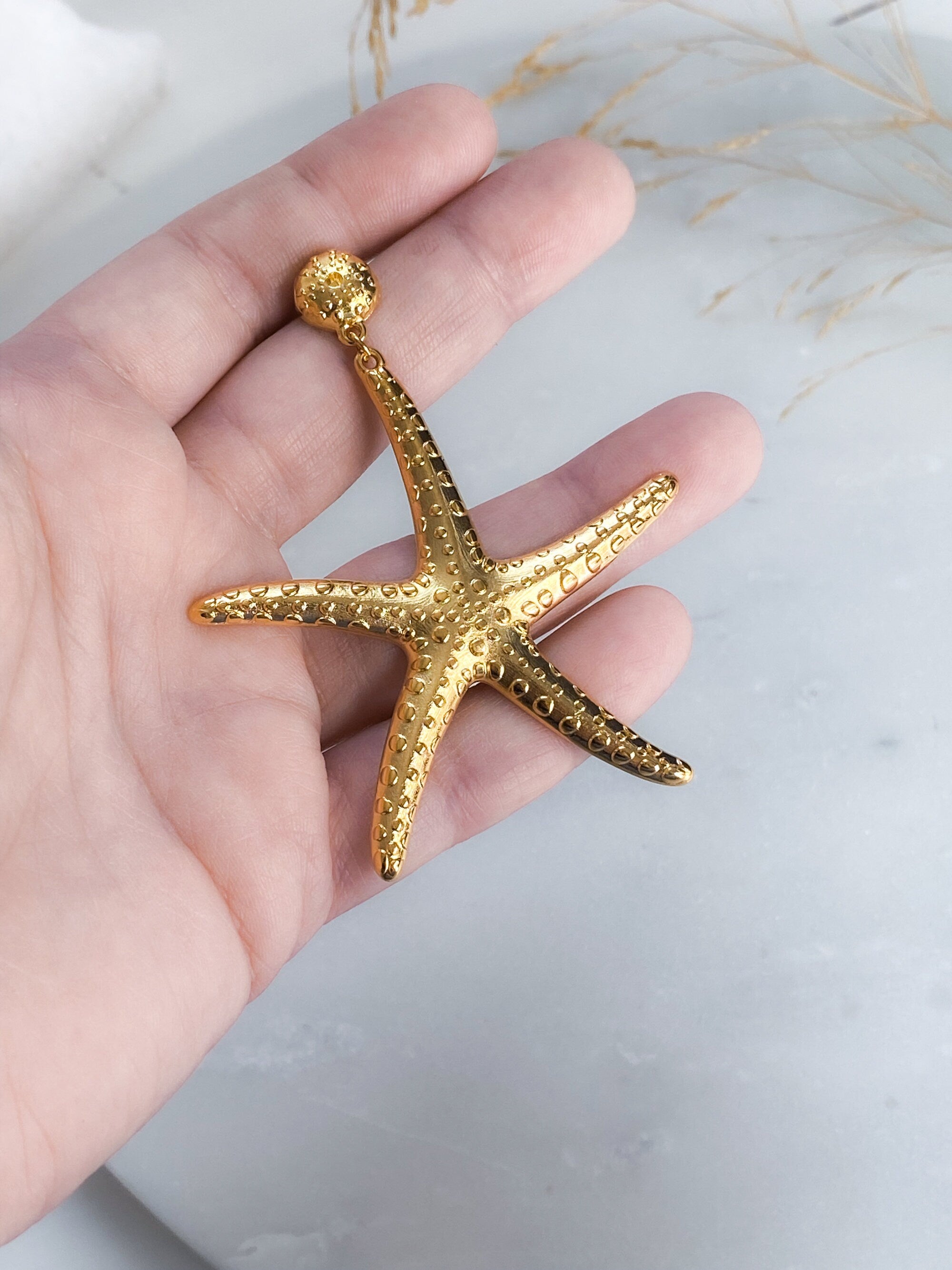 Oversize Mermaidcore Earrings, Chunky Gold Starfish Earrings, Siren Core Aesthetic Jewelry, Huge Summer Earrings, Gift for Her, ATLAS