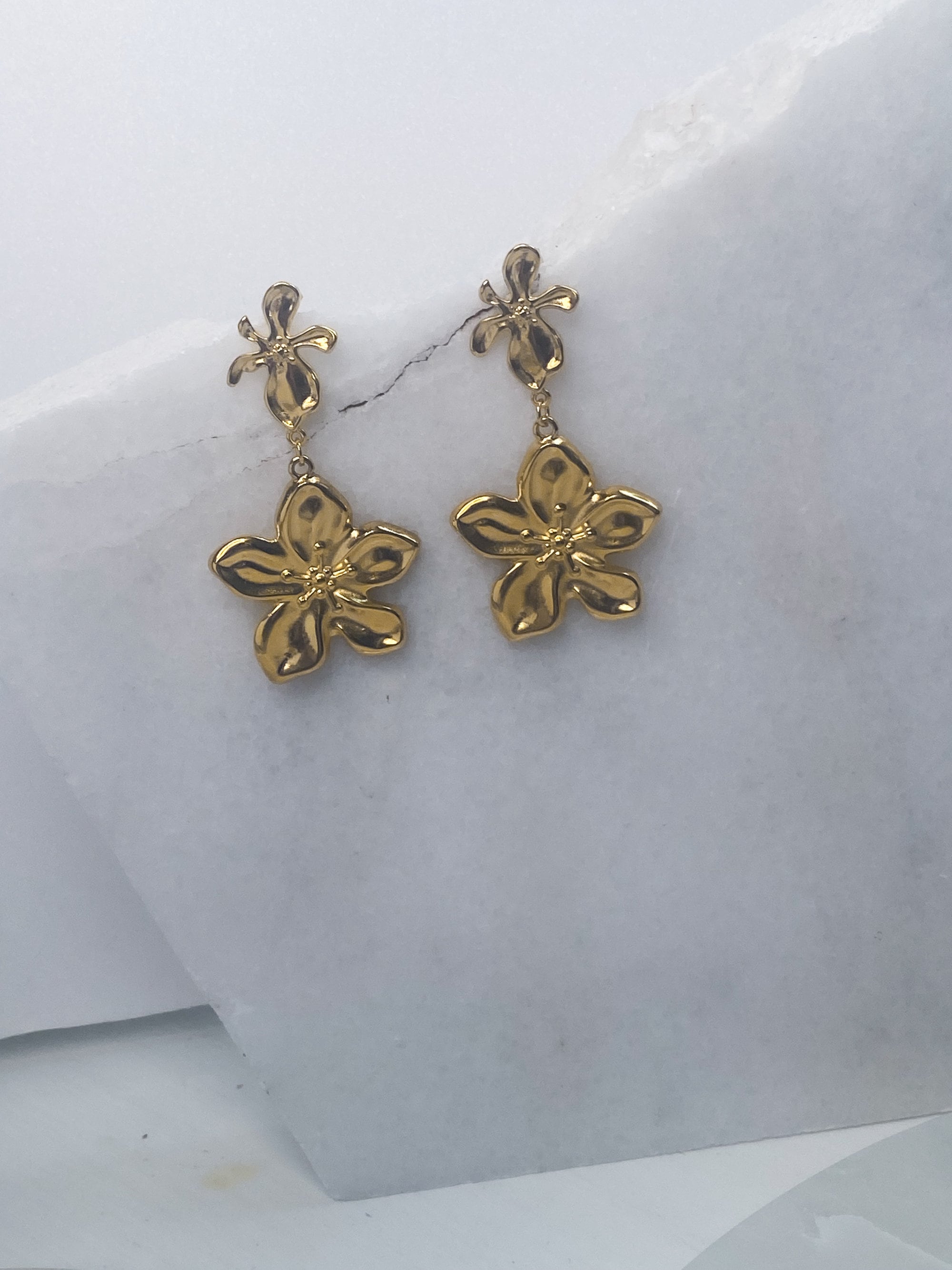 Oversize flower earrings, Statement drop earrings, Y2k aesthetic 90s jewelry, Handmade goldplated flower studs, Birthday gift for her,JASMIN