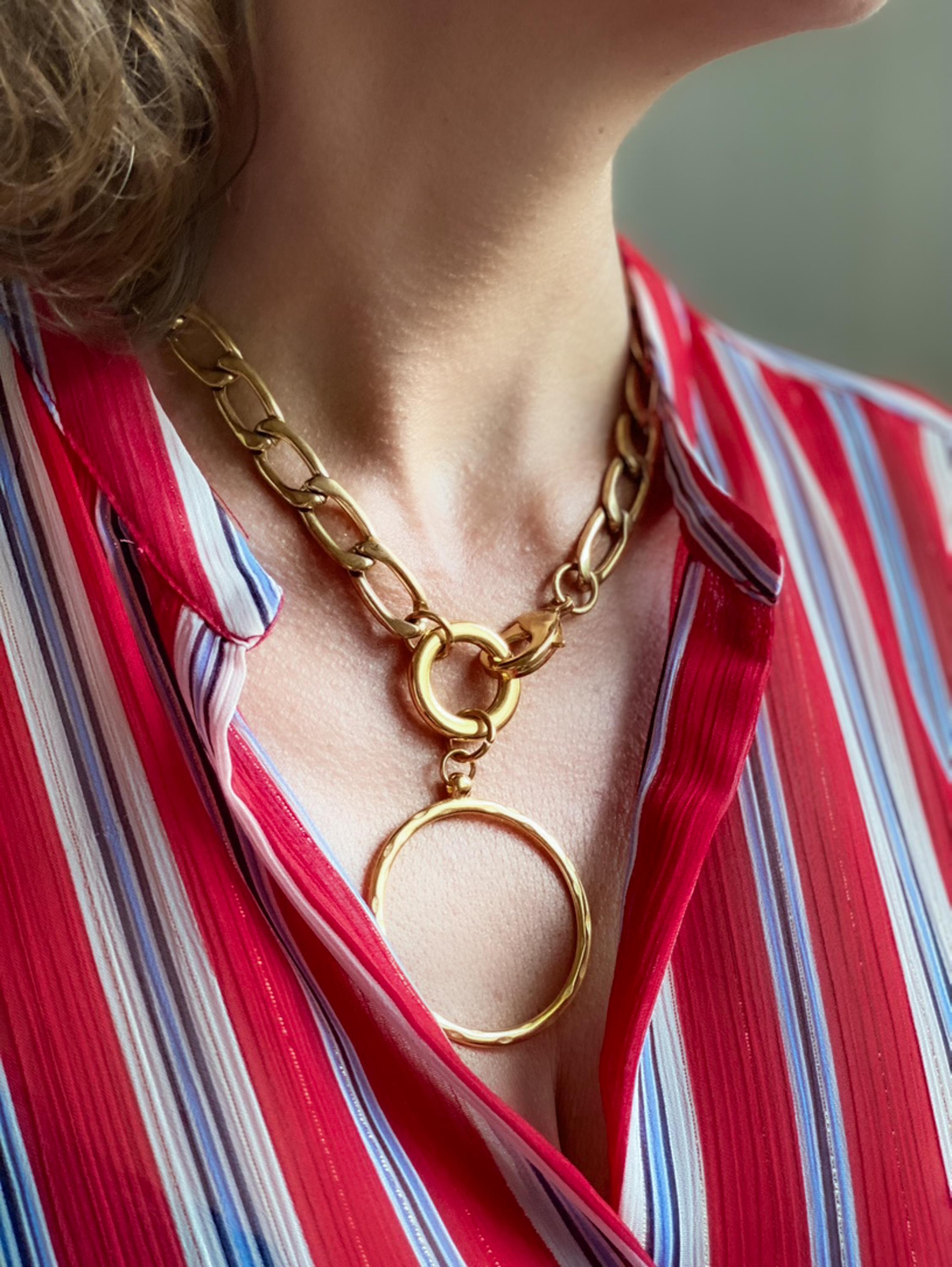 Chunky Chain Necklace with Circle Ring Pendant, Oversize Gold Chain Necklace, Statement Extravagant Necklace, Birthday Gift for Her, AFSAR