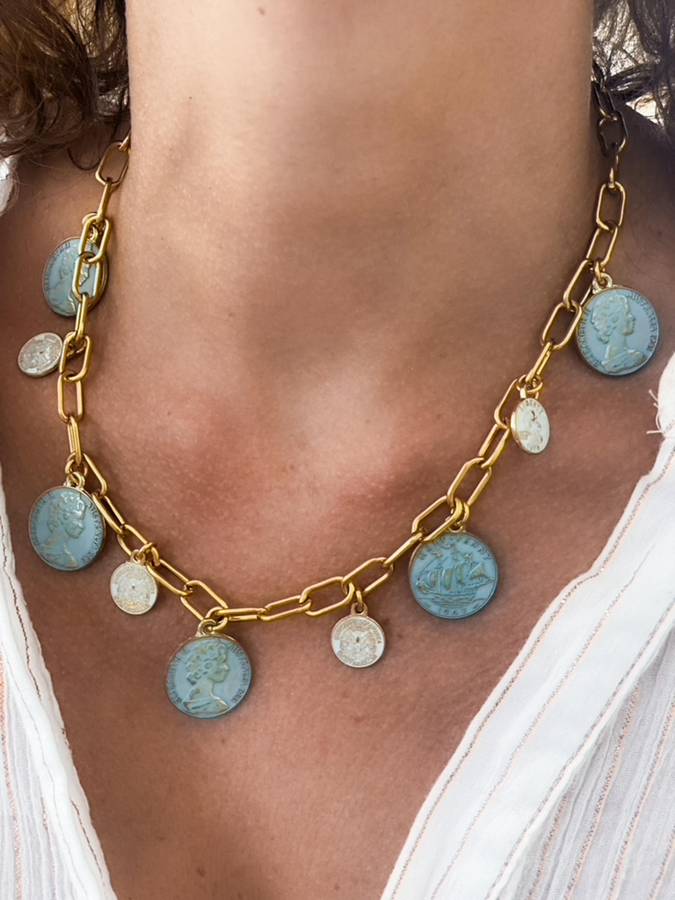 Vintage Style Charm Choker, Antique Gold Coin Necklace, Chunky Coin Pendant Medallion, Statement Paperclip Chain, Gift for her, MALKA