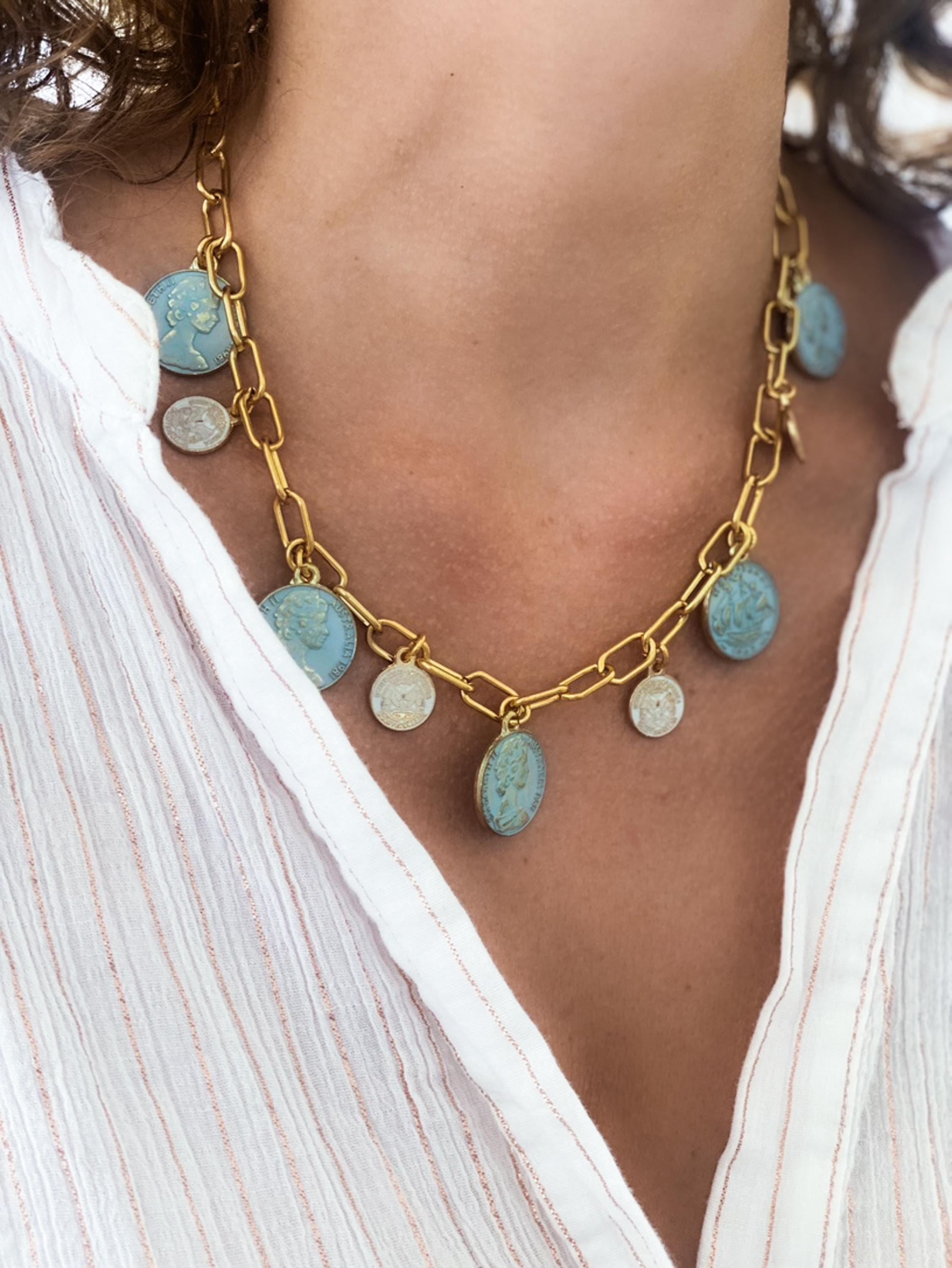 Vintage Style Charm Choker, Antique Gold Coin Necklace, Chunky Coin Pendant Medallion, Statement Paperclip Chain, Gift for her, MALKA