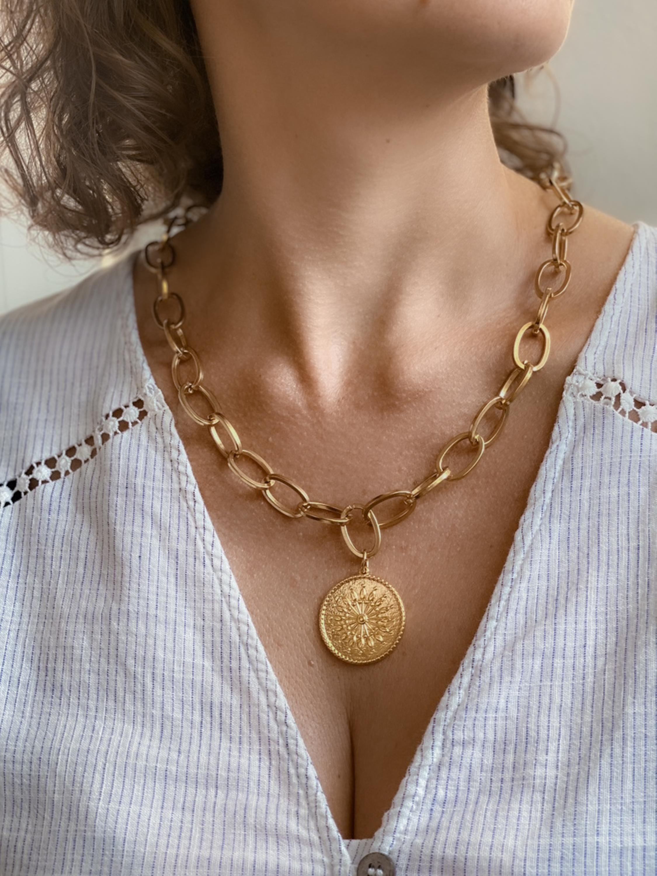 Sun Coin Pendant Necklace, Gold Chunky Chain Necklace, Rock style Necklace, Industrial Statement Necklace, Anniversary Gift for Her, SOLEIL