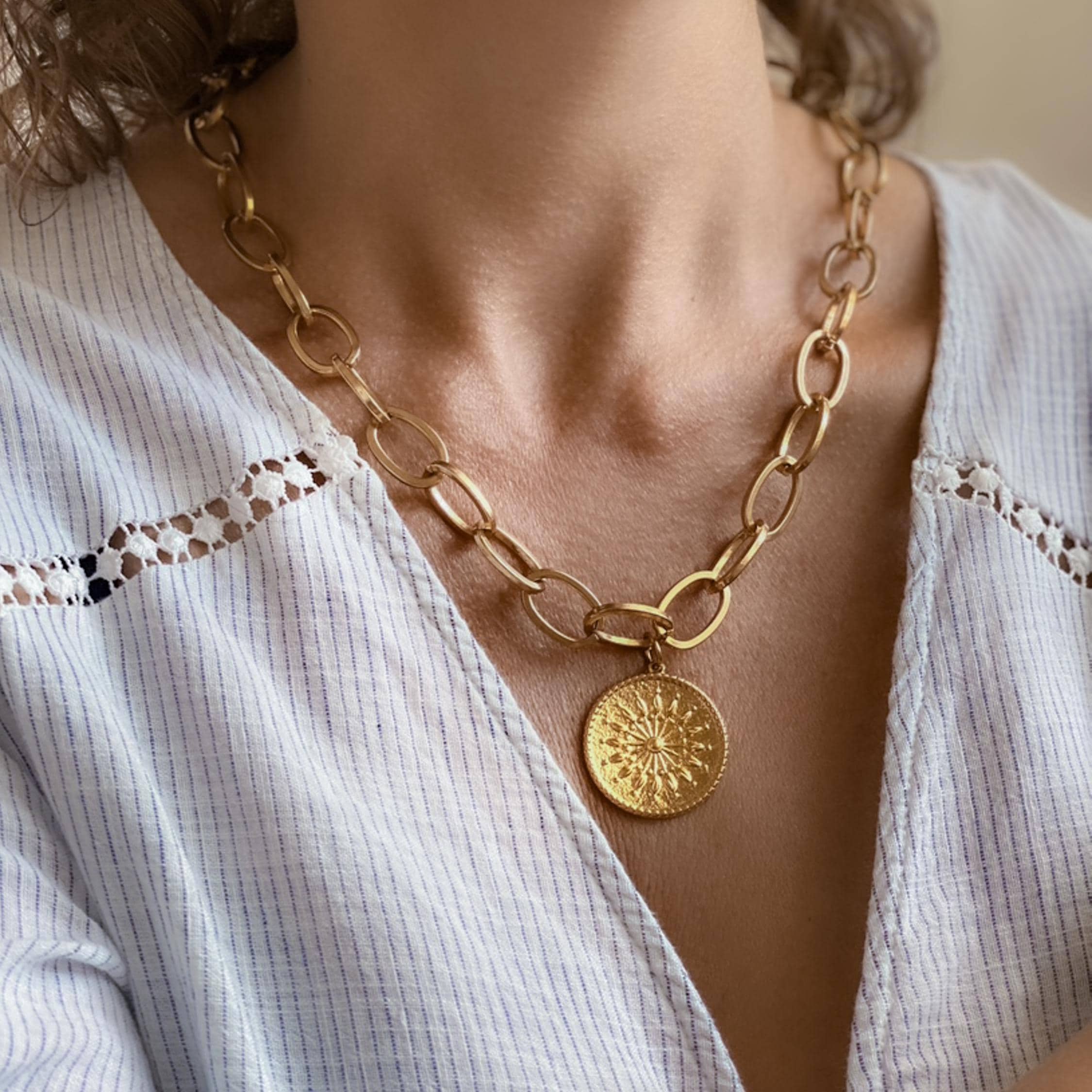 Sun Coin Pendant Necklace, Gold Chunky Chain Necklace, Rock style Necklace, Industrial Statement Necklace, Anniversary Gift for Her, SOLEIL