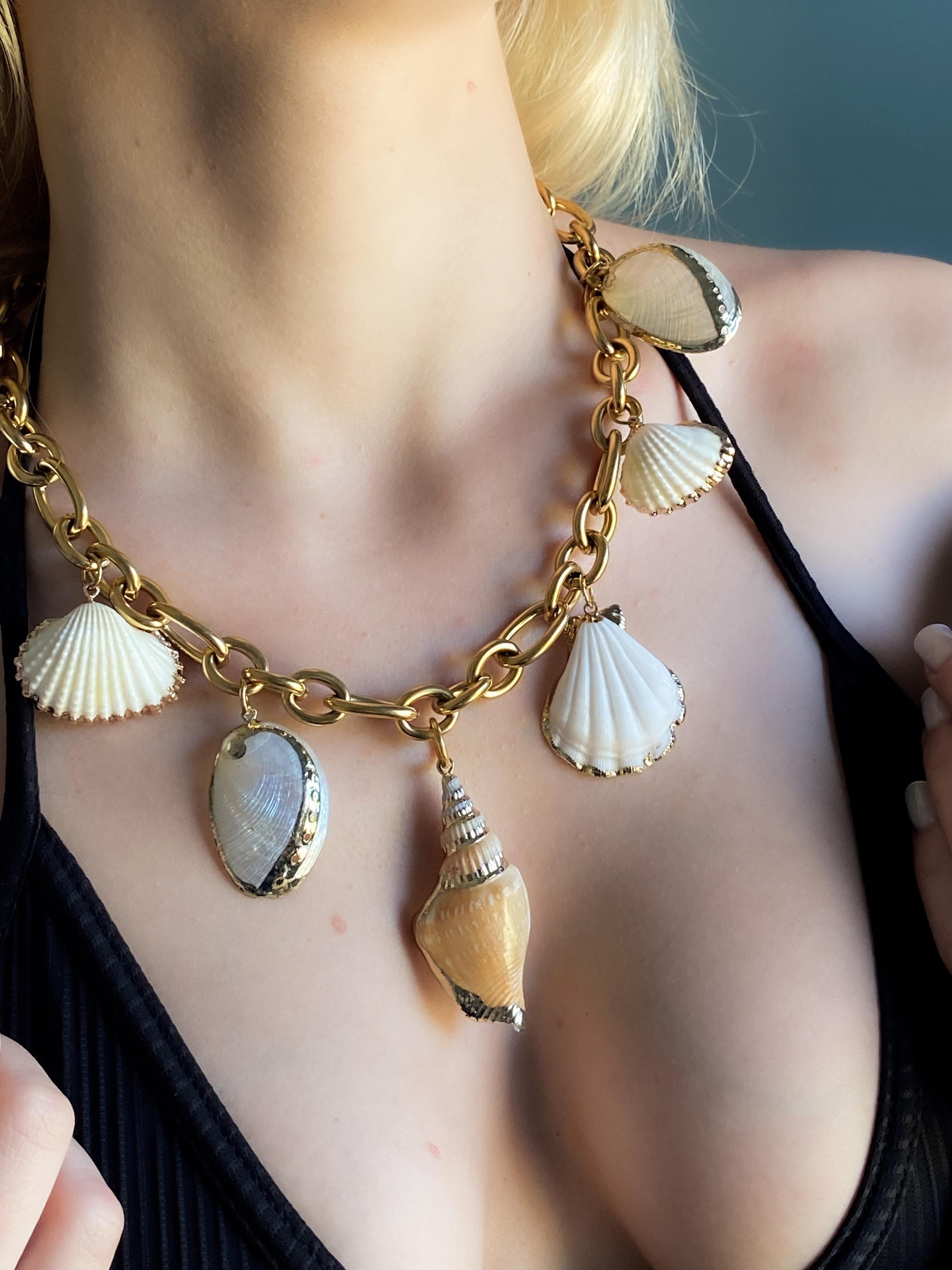 Chunky Natural sea shell Necklace, Extravagant statement charm necklace, Siren core aesthetic Summer mermaid necklace, Gift for her,ATLANTIC
