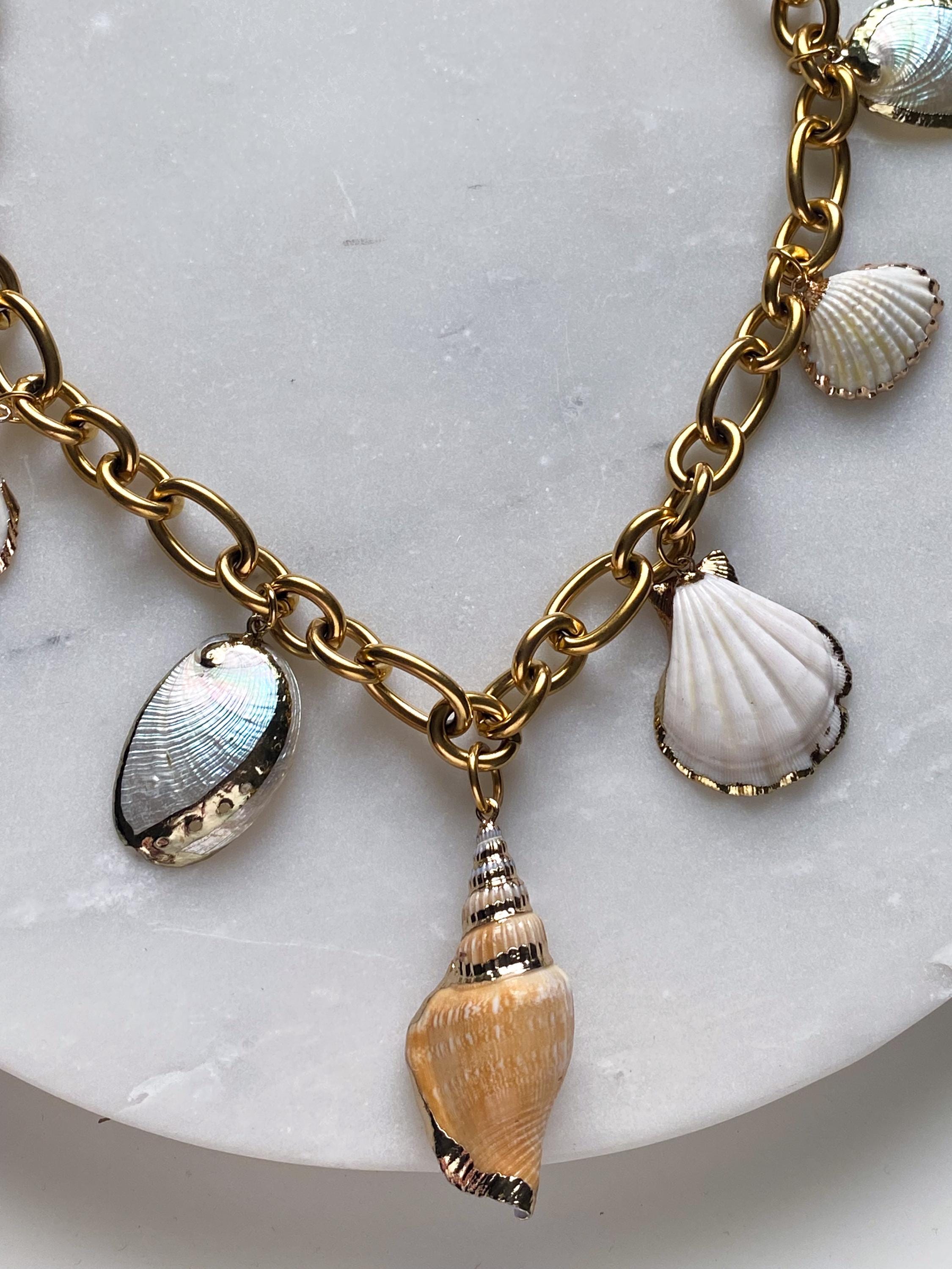 Chunky Natural sea shell Necklace, Extravagant statement charm necklace, Siren core aesthetic Summer mermaid necklace, Gift for her,ATLANTIC