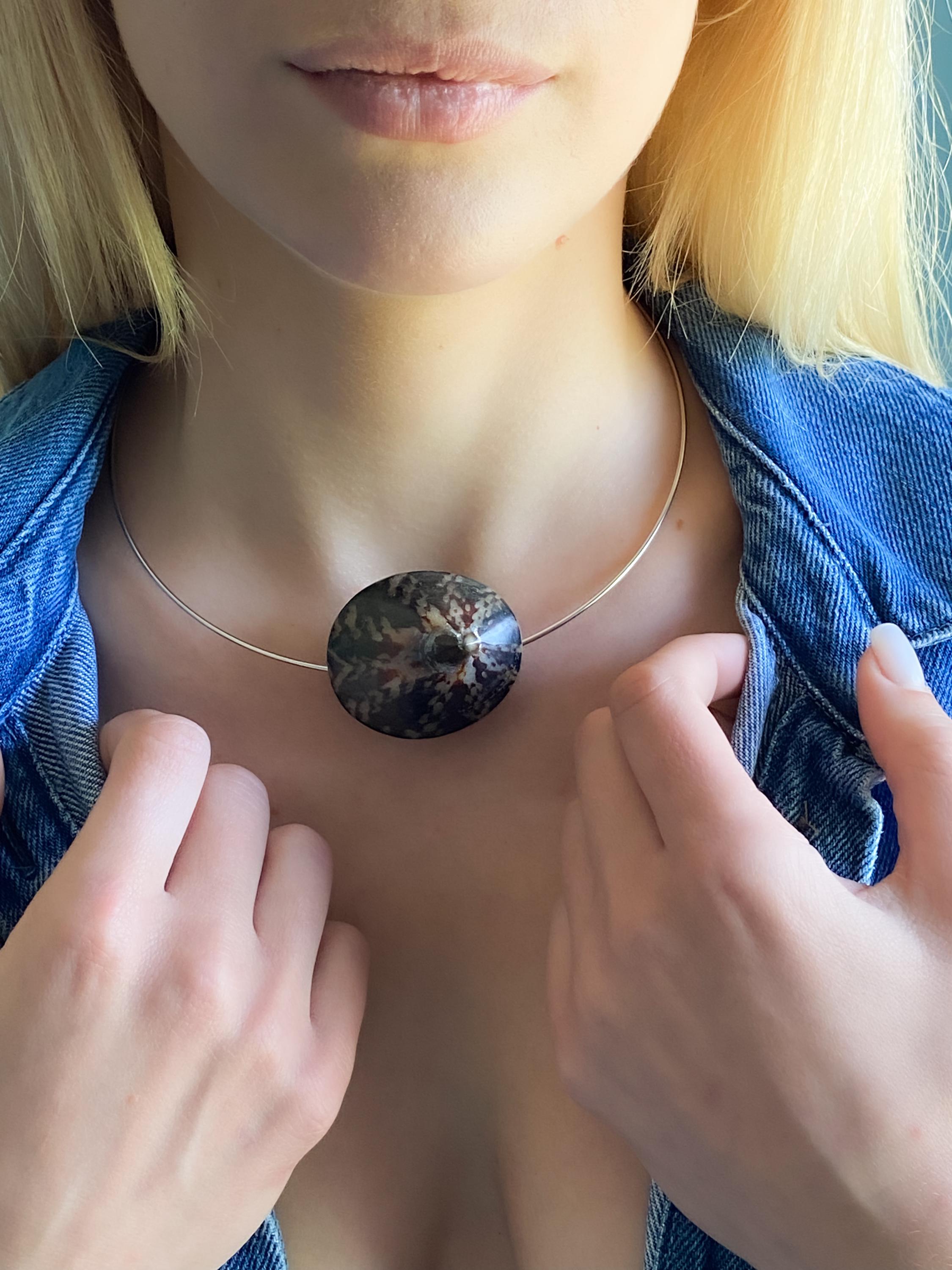 Chunky Natural shell Collar Necklace, Big Sea Shell Pendant Necklace, Siren core, Summer beach jewelry, Birthday Gift for her, HURLEY