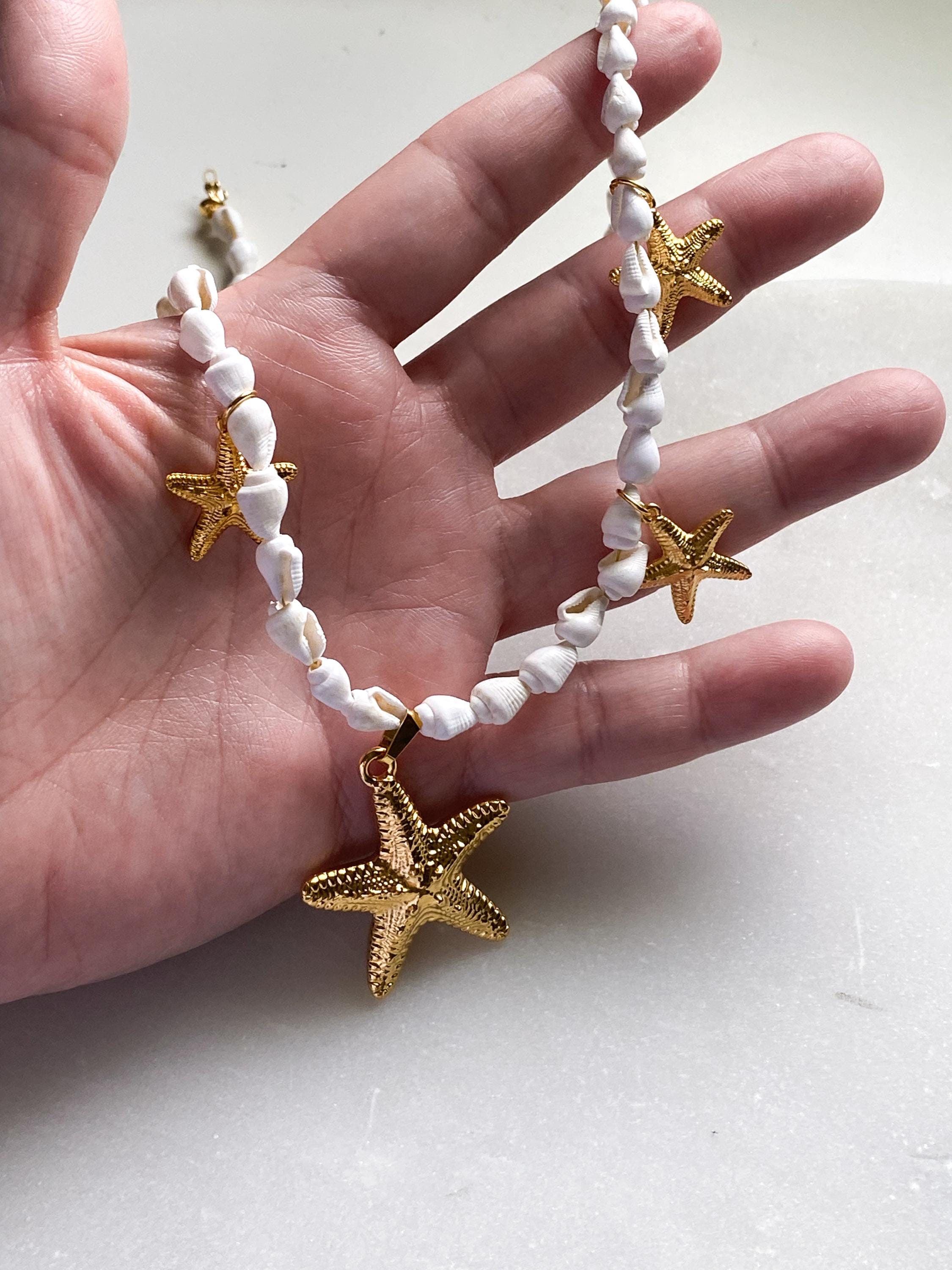Sea shells Charm Necklace, Gold Starfish Pendant Necklace, Mermaid Summer Necklace, Beach Bridal Jewelry, Girlfriend Gift, STELLA