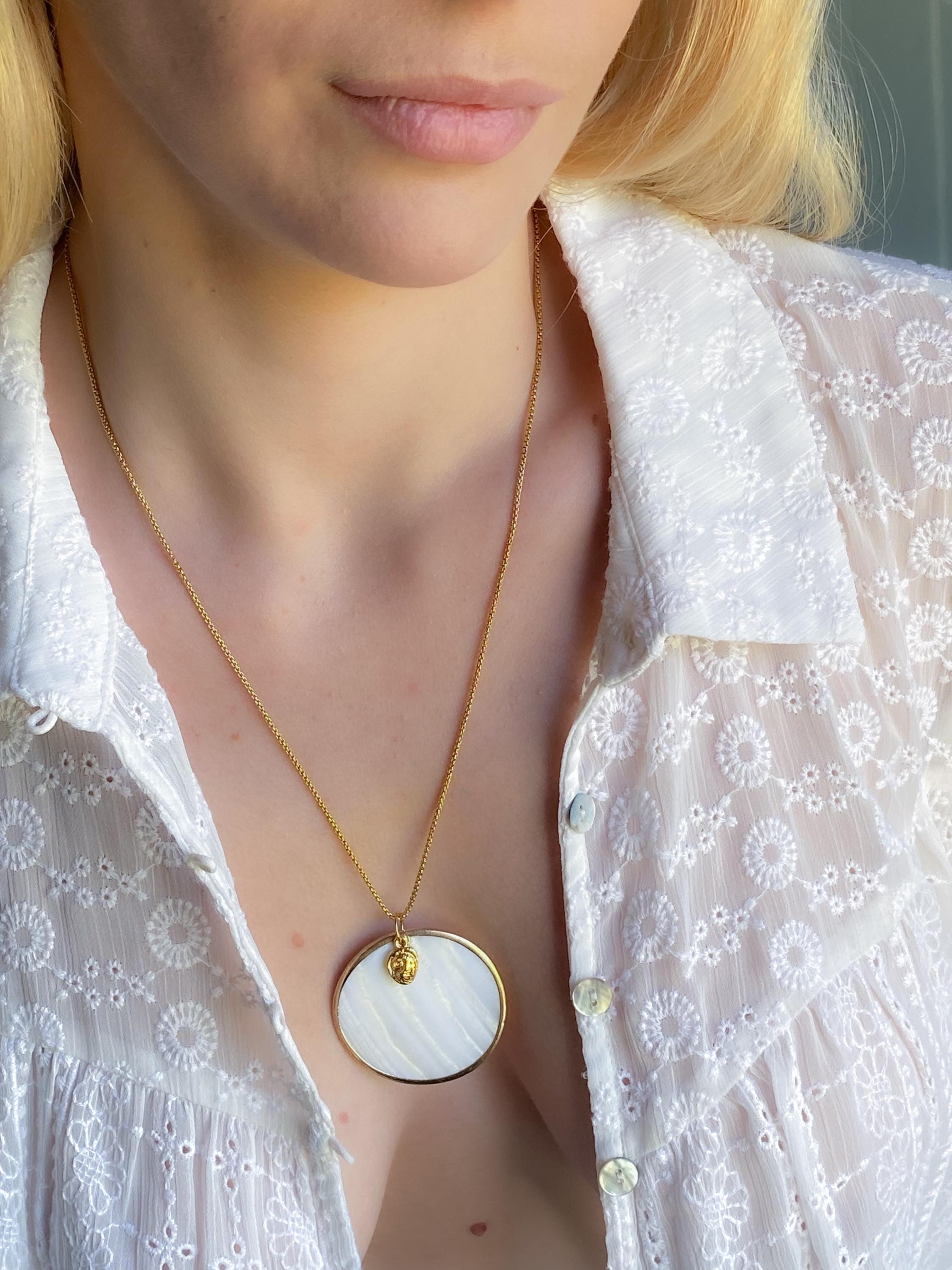 Long gold Chain Necklace with Shell round pendant, Chunky coin Pendant Necklace, Siren and Mermaid Summer Necklace, Gift for Her, SEDNA