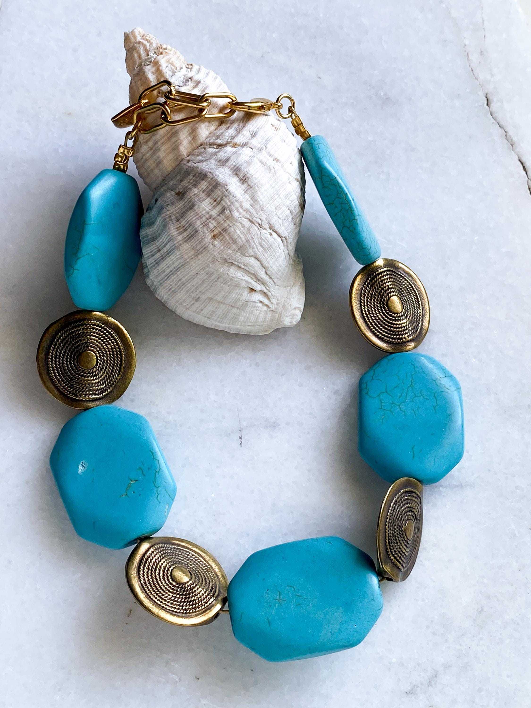 Chunky Turquoise Stone Choker, Oversize Blue beaded Necklace, Summer Choker necklace, Beach Festival Necklace, Birthday Gift for Her, SANDY