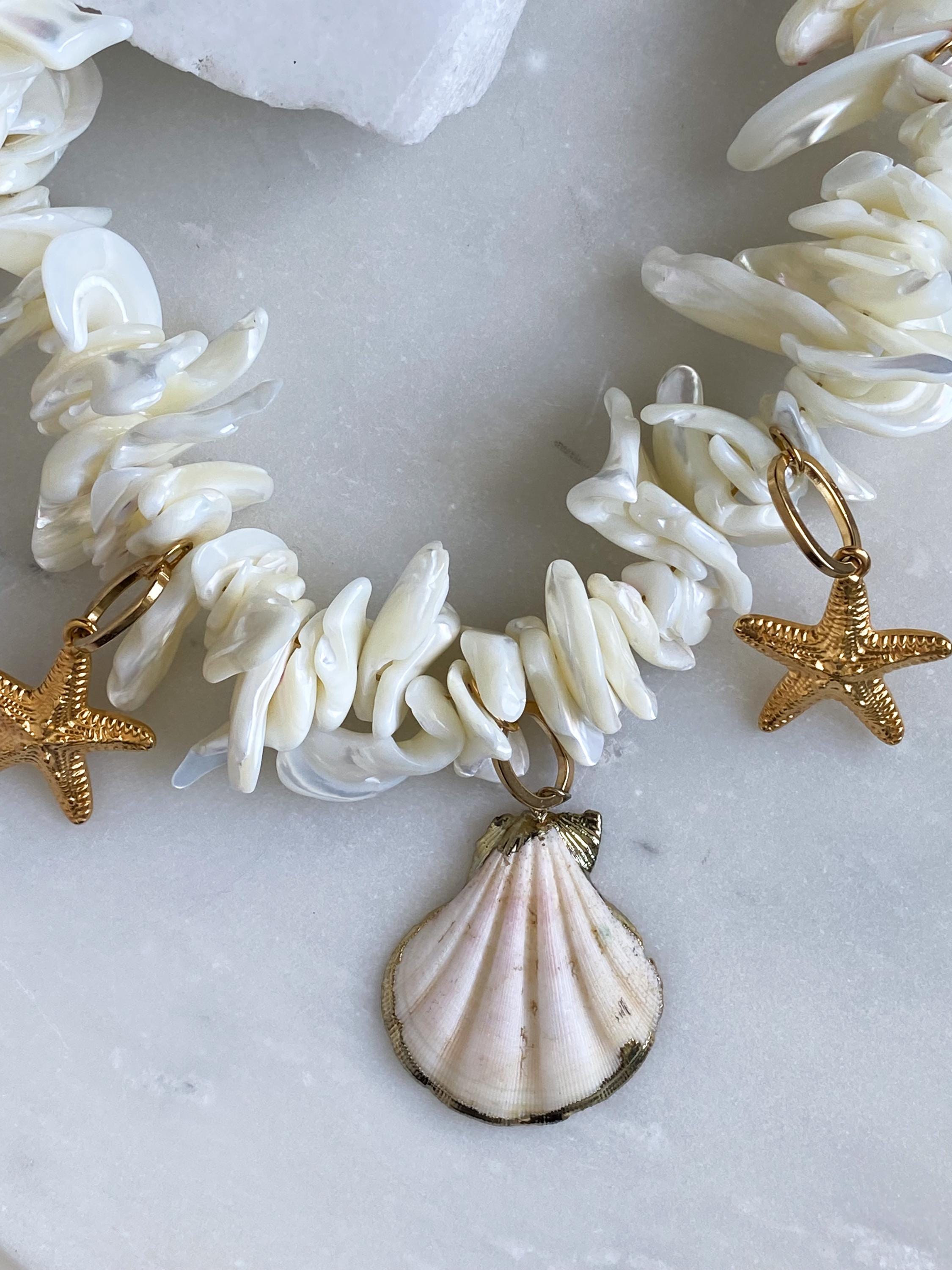Extravagant Natural sea shell Necklace, Chunky charm necklace, Siren aesthetic Jewelry, Mermaid Festival necklace, Gift for her, CORDELIA