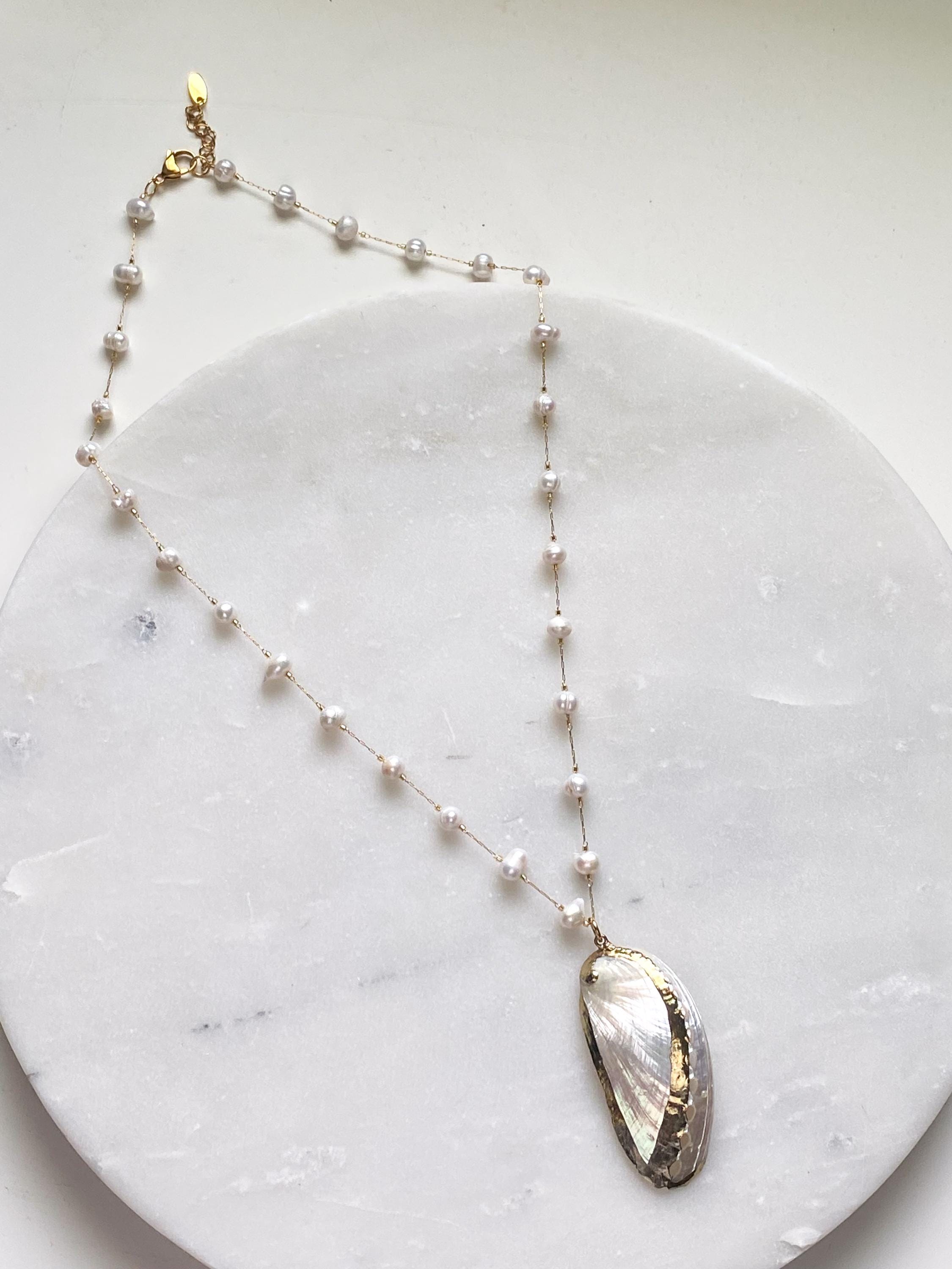 Natural Abalone sea shell Pendant Necklace, Long Freshwater pearls chain Necklace, Bridal Mermaid Summer necklace, Anniversary Gift, INDIA