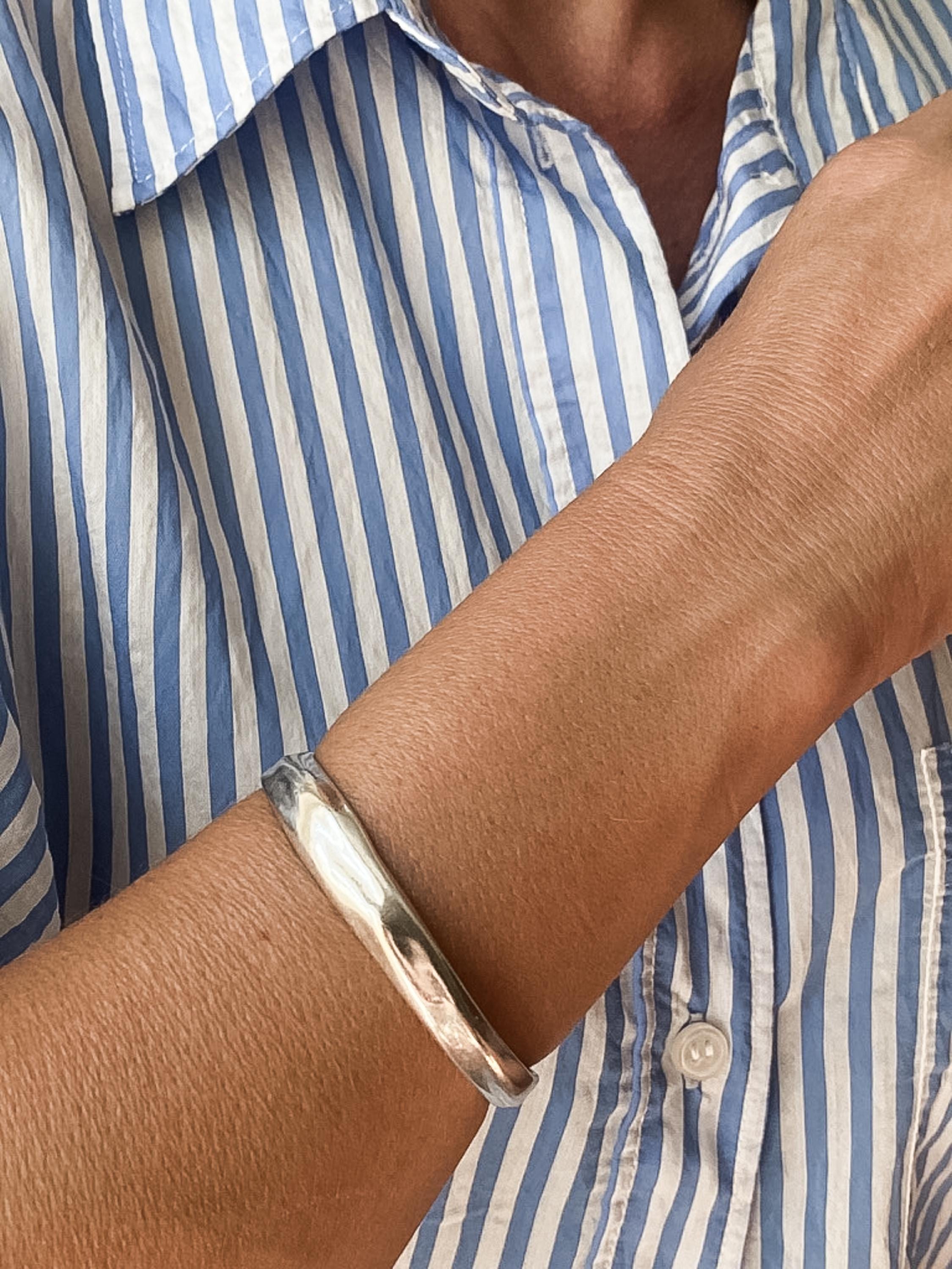 Thick unisex Silver Bracelet, Chunky bold bracelet, Minimal Bangle Cuff bracelet, Statement Organic jewelry, Unisex Gift, OLIVIA
